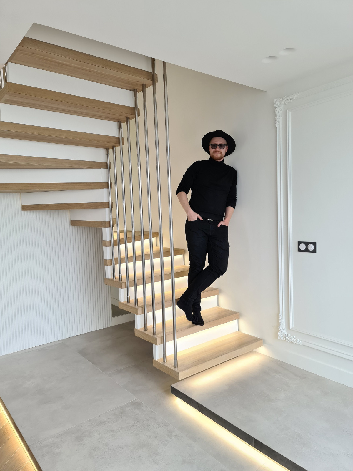 Лестница, Коммунистическая