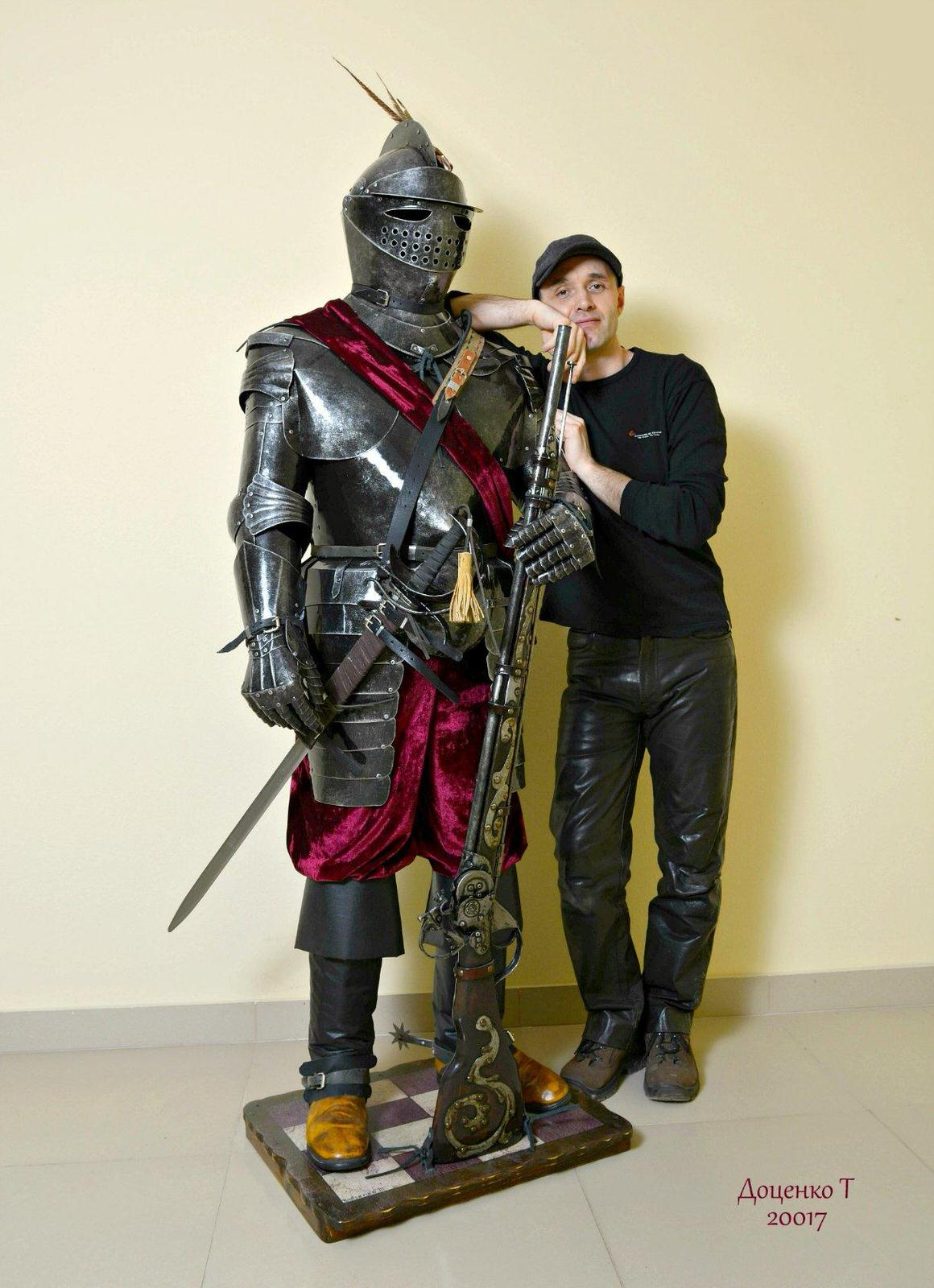 Интерьерные скульптуры рыцарей