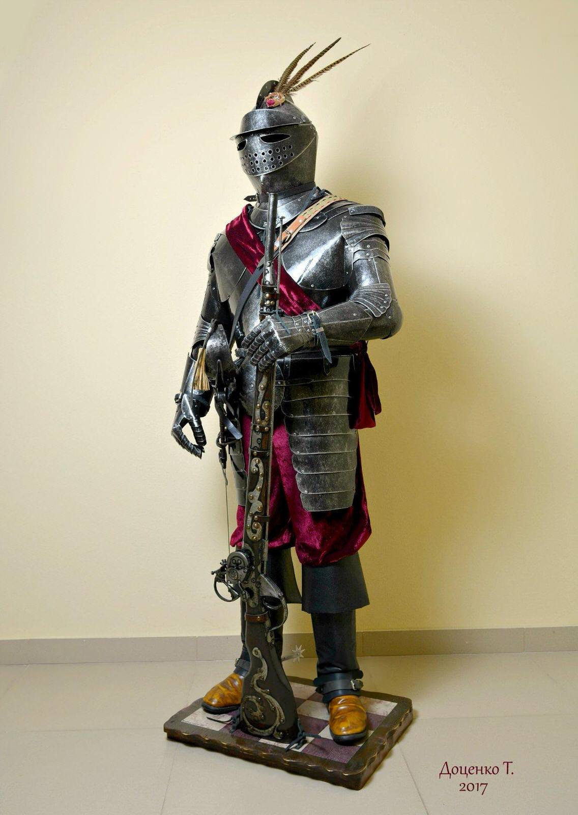 Интерьерные скульптуры рыцарей