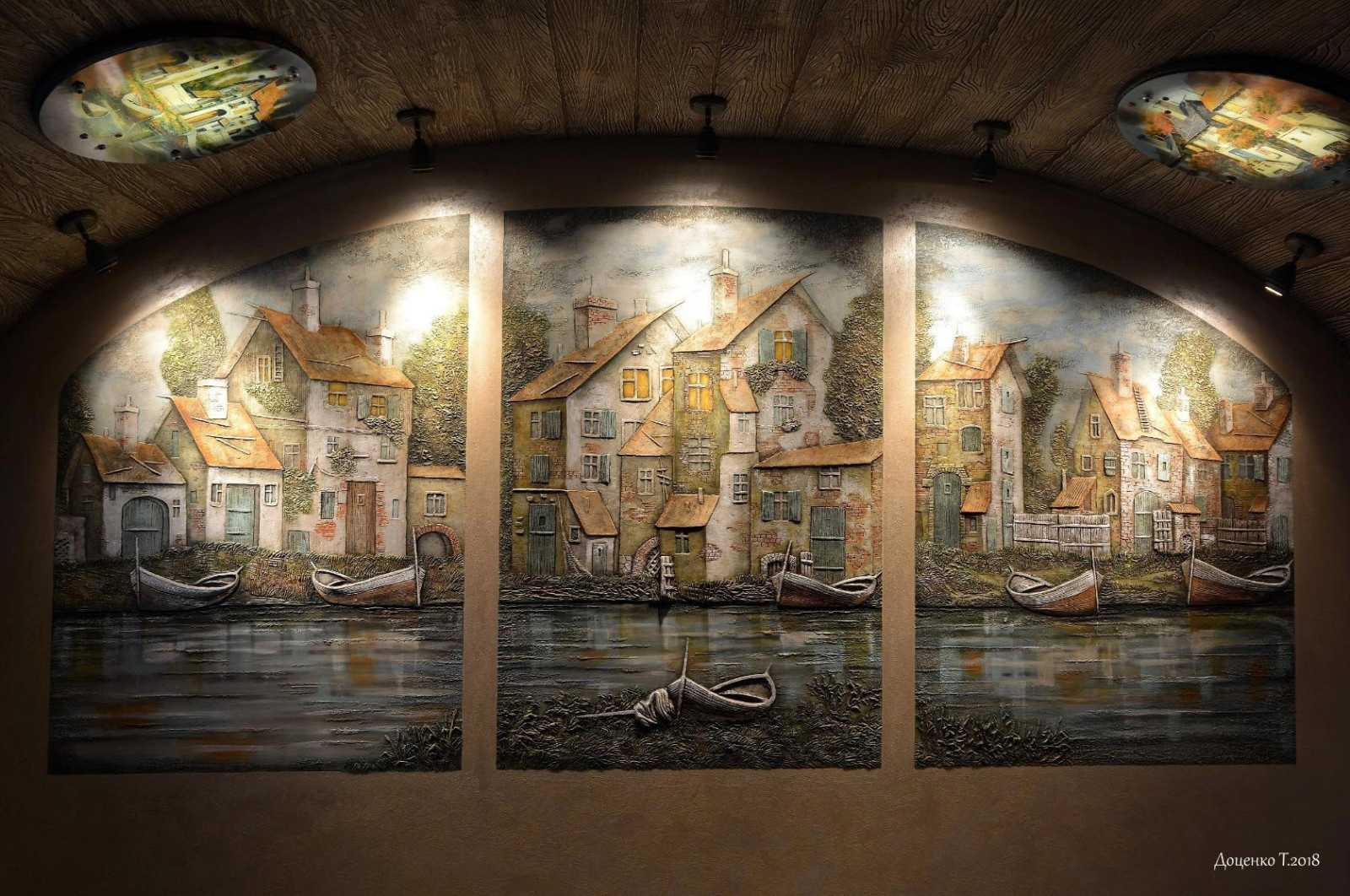 Рельефное панно"Рыбачья деревушка".По мотивам картин Гуидо Борелли.