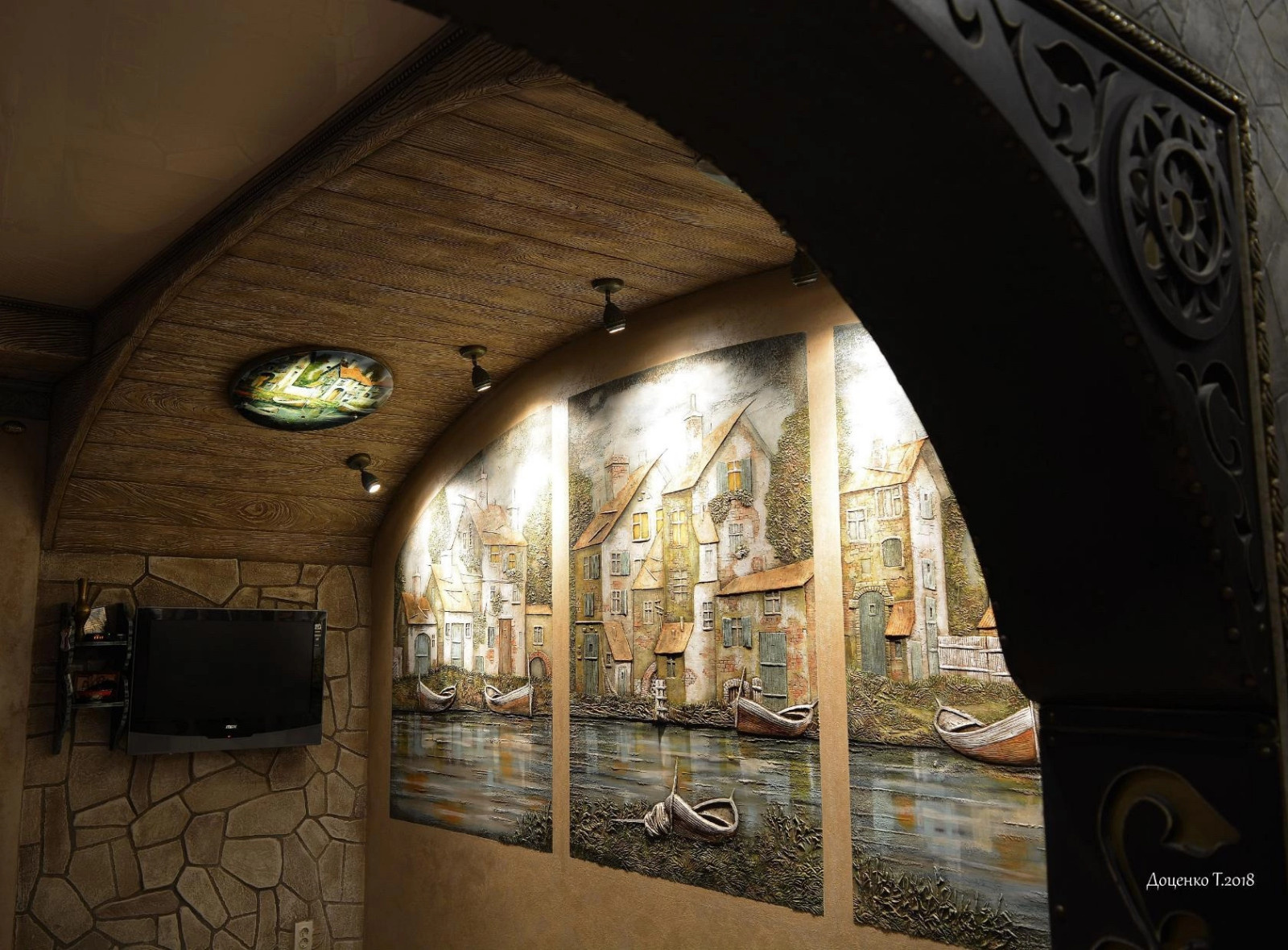 Рельефное панно"Рыбачья деревушка".По мотивам картин Гуидо Борелли.