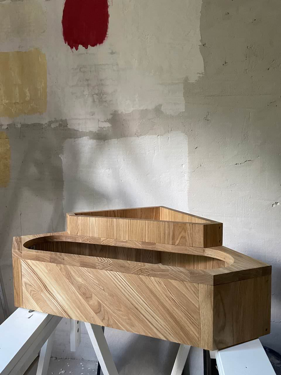 Кашпо из ясеня