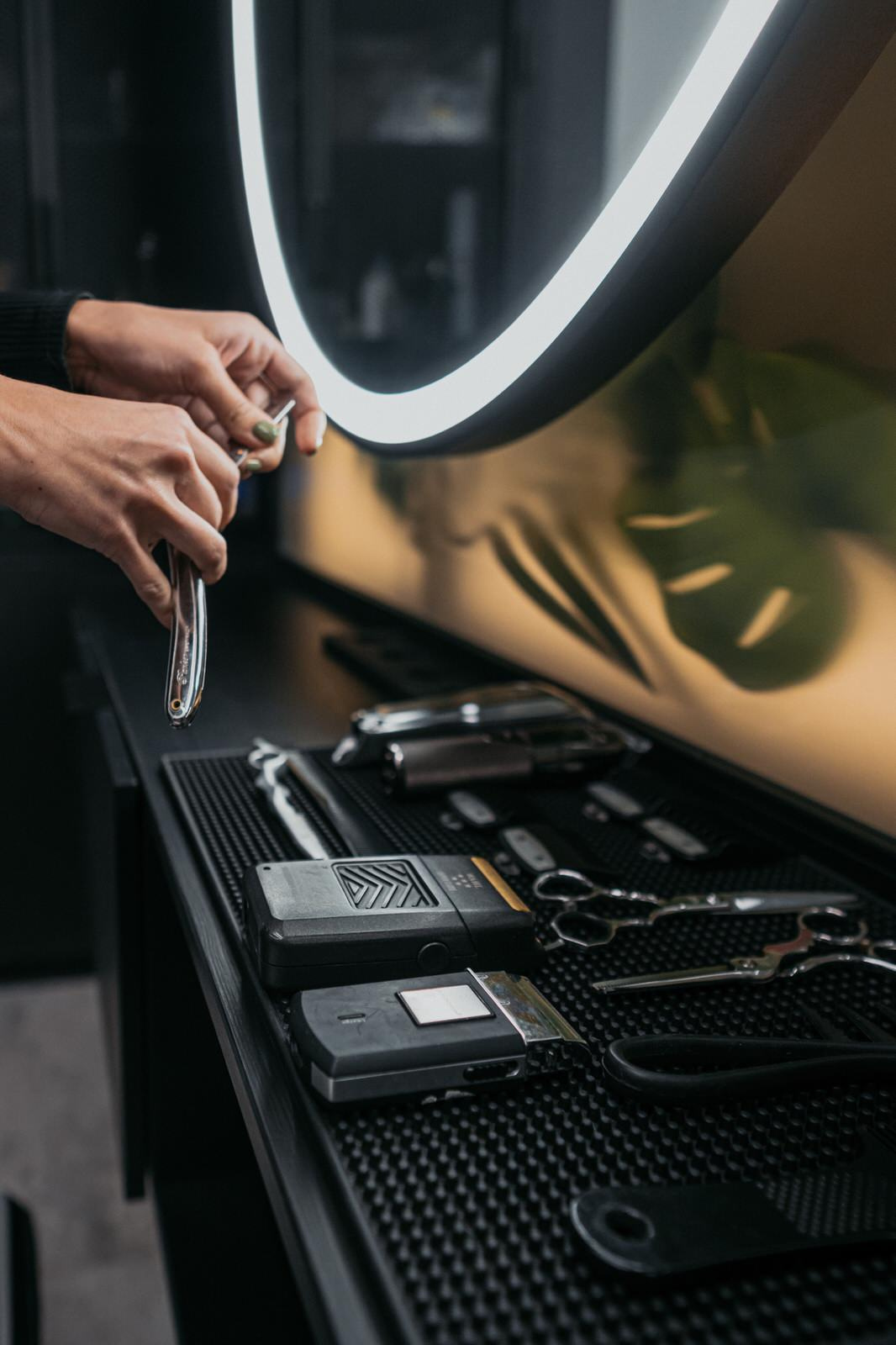 Парикмахерская УГОЛ