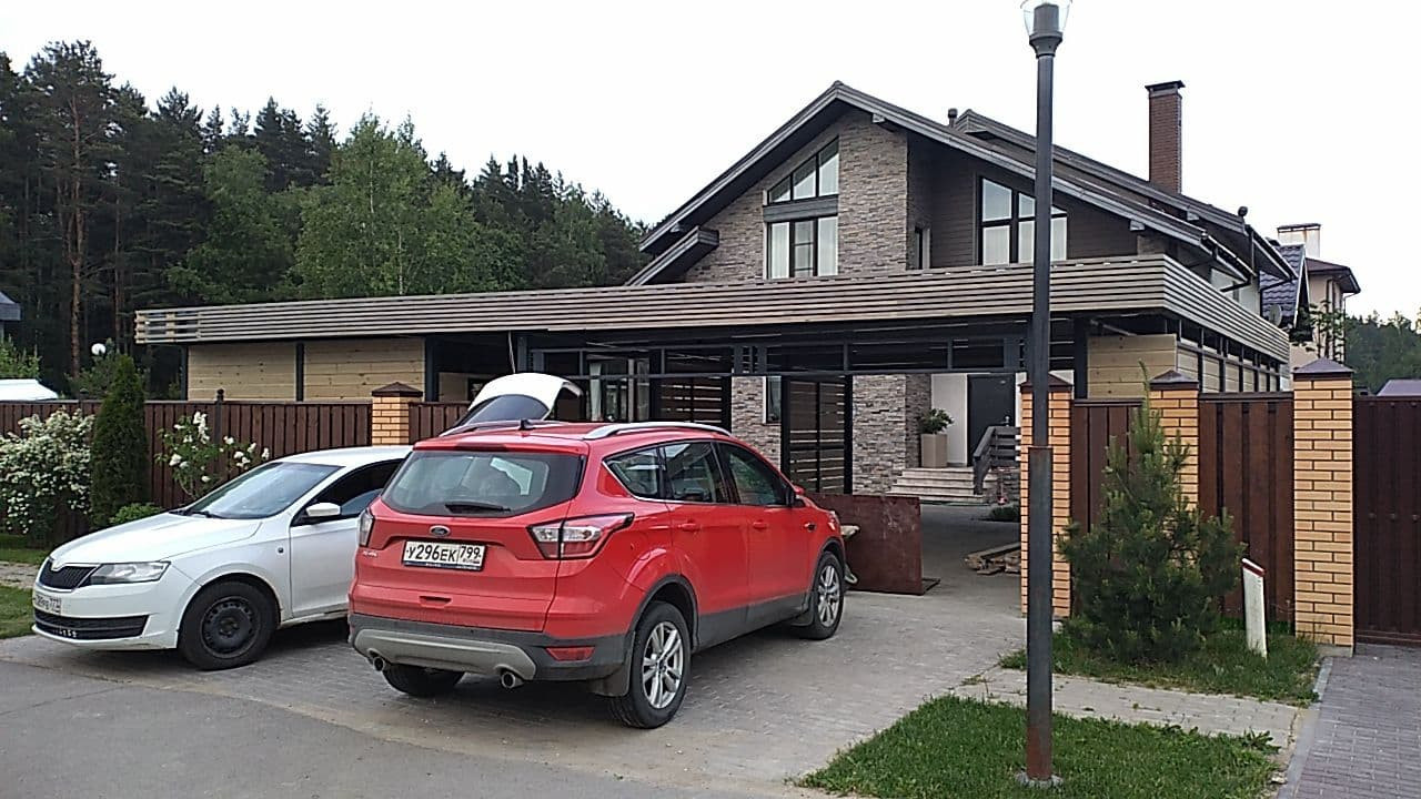 Стольный. Навес