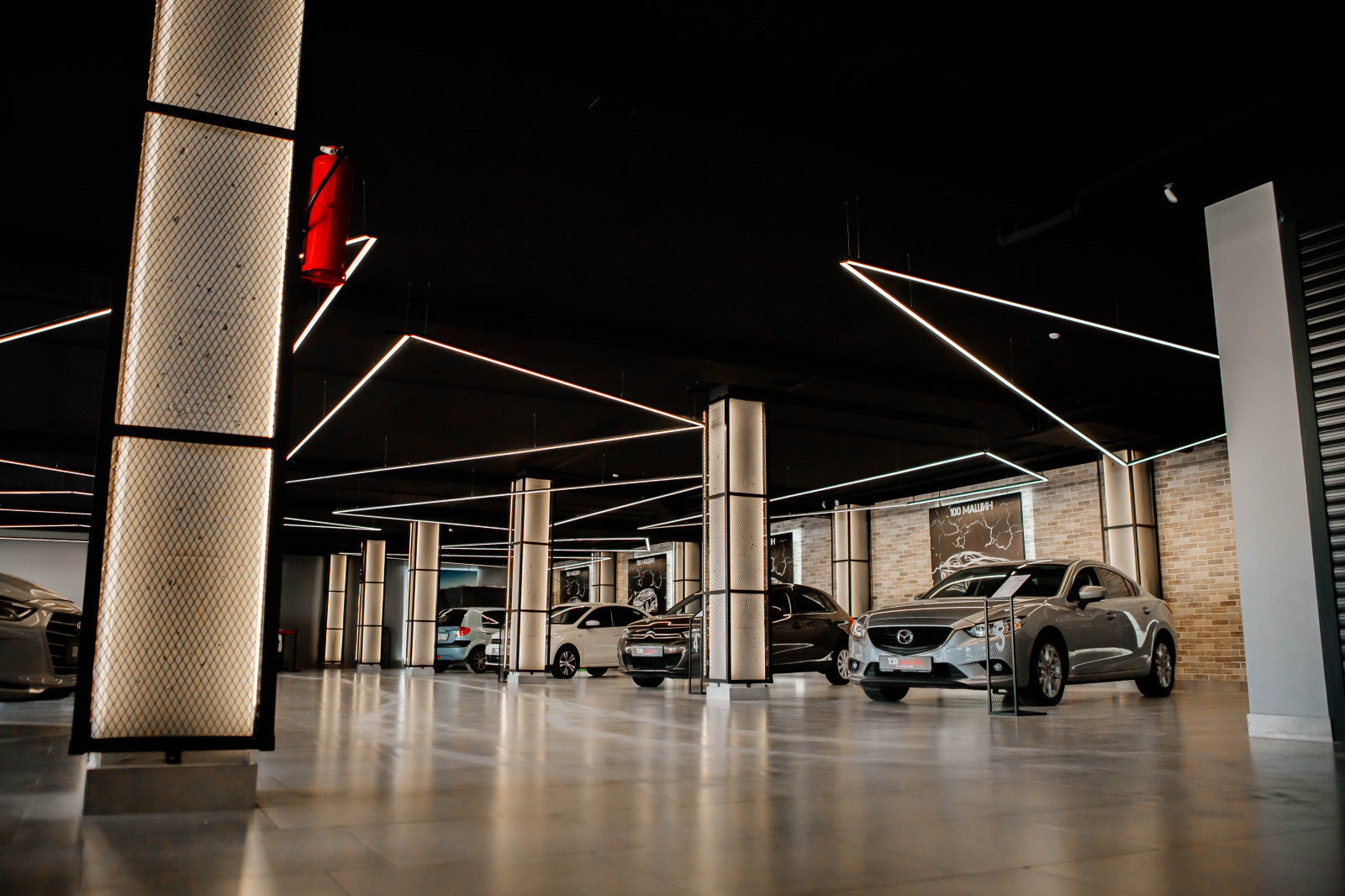 Автосалон "100 машин"