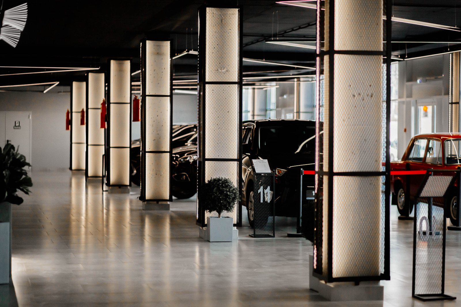 Автосалон "100 машин"