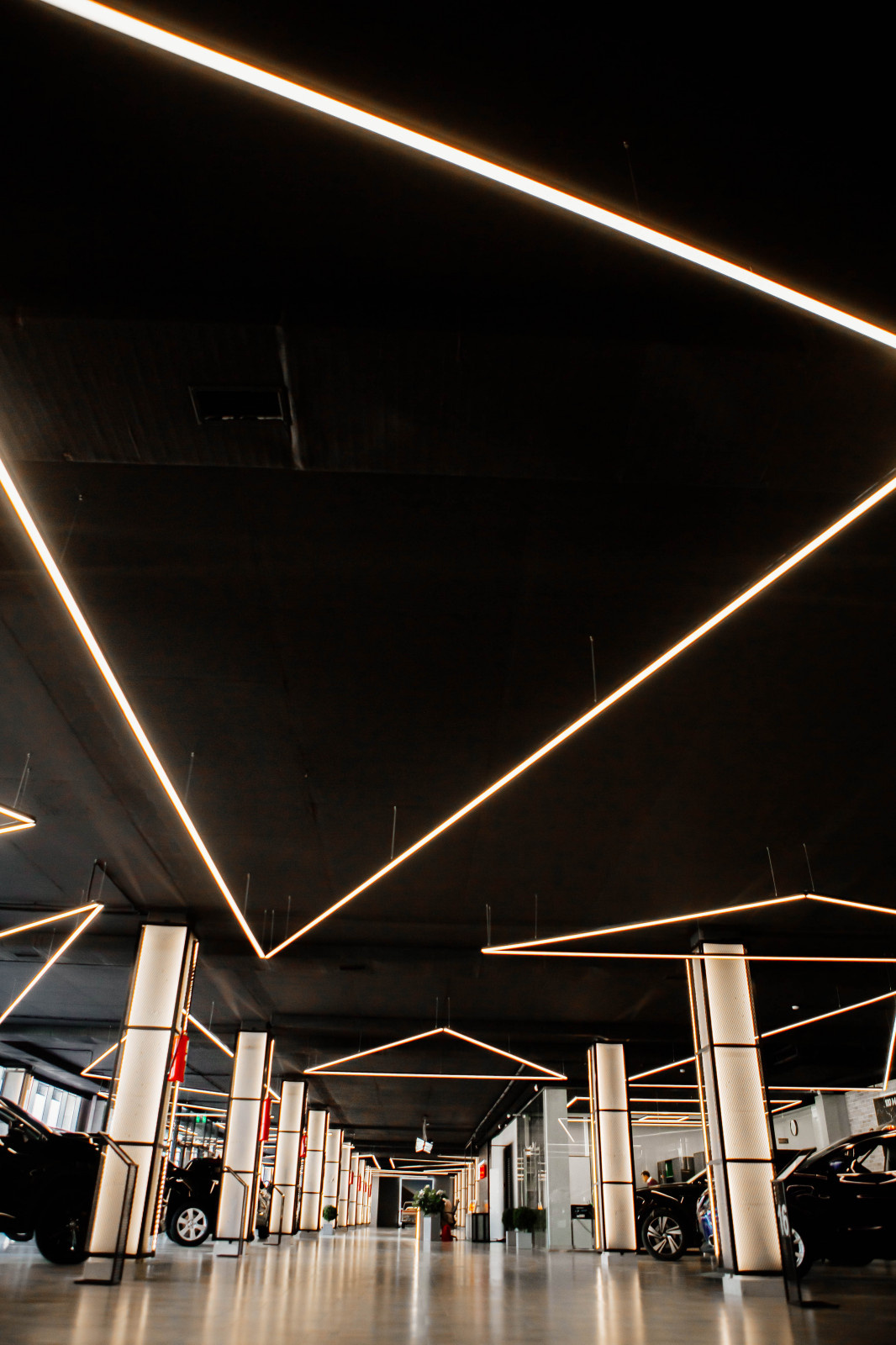 Автосалон "100 машин"