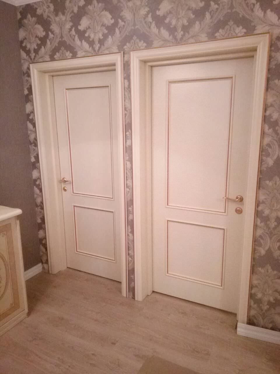 Двери в эмали с патиной и без