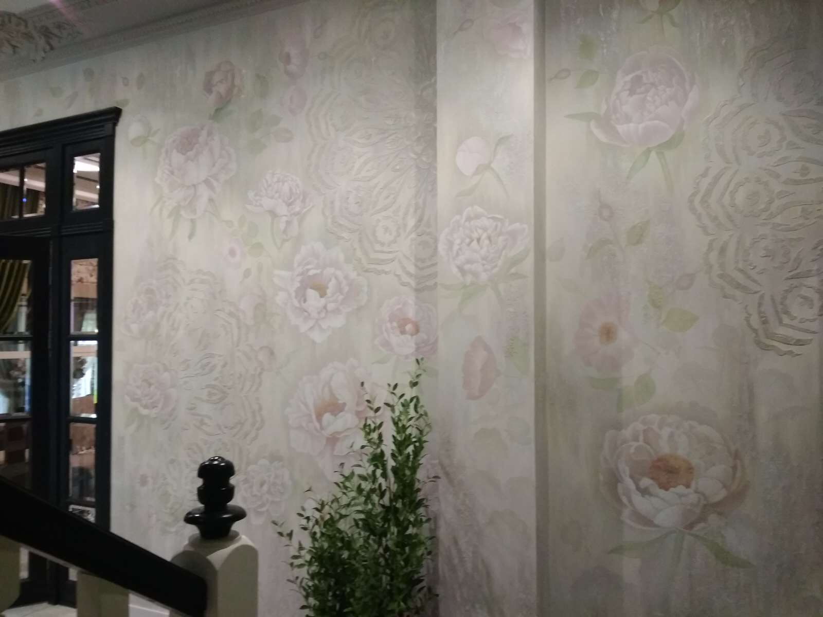 барельеф, роспись стен