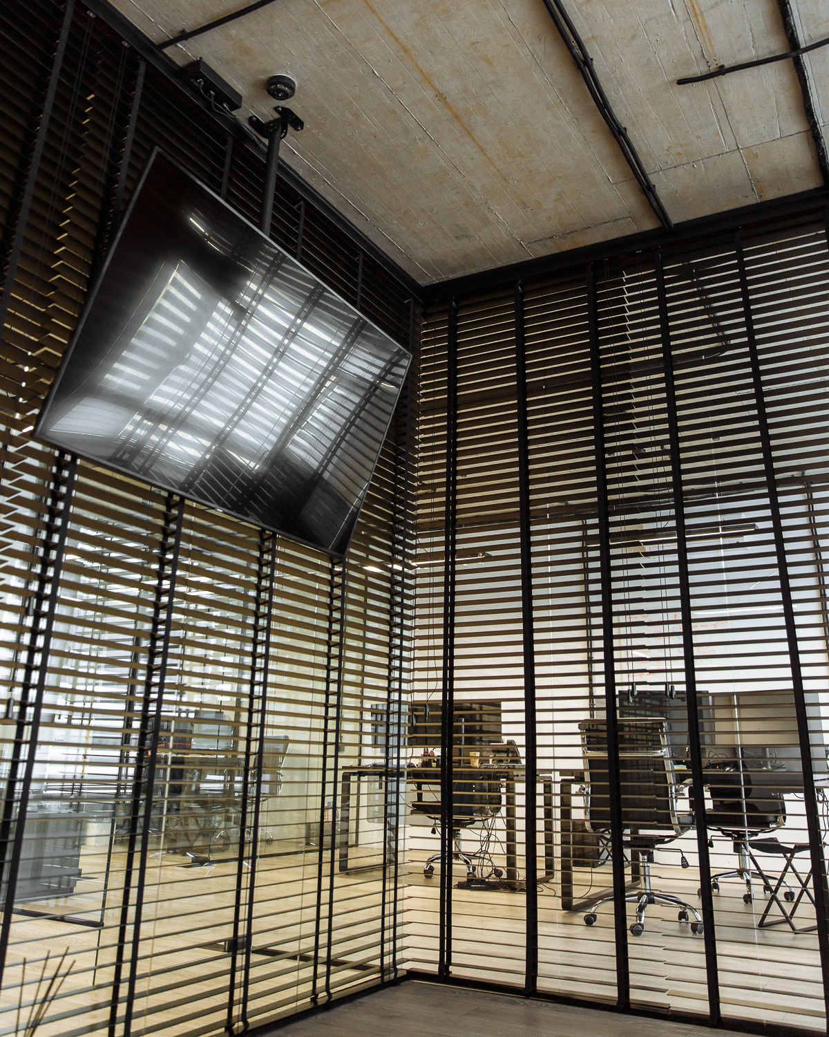 Build project. Office it company