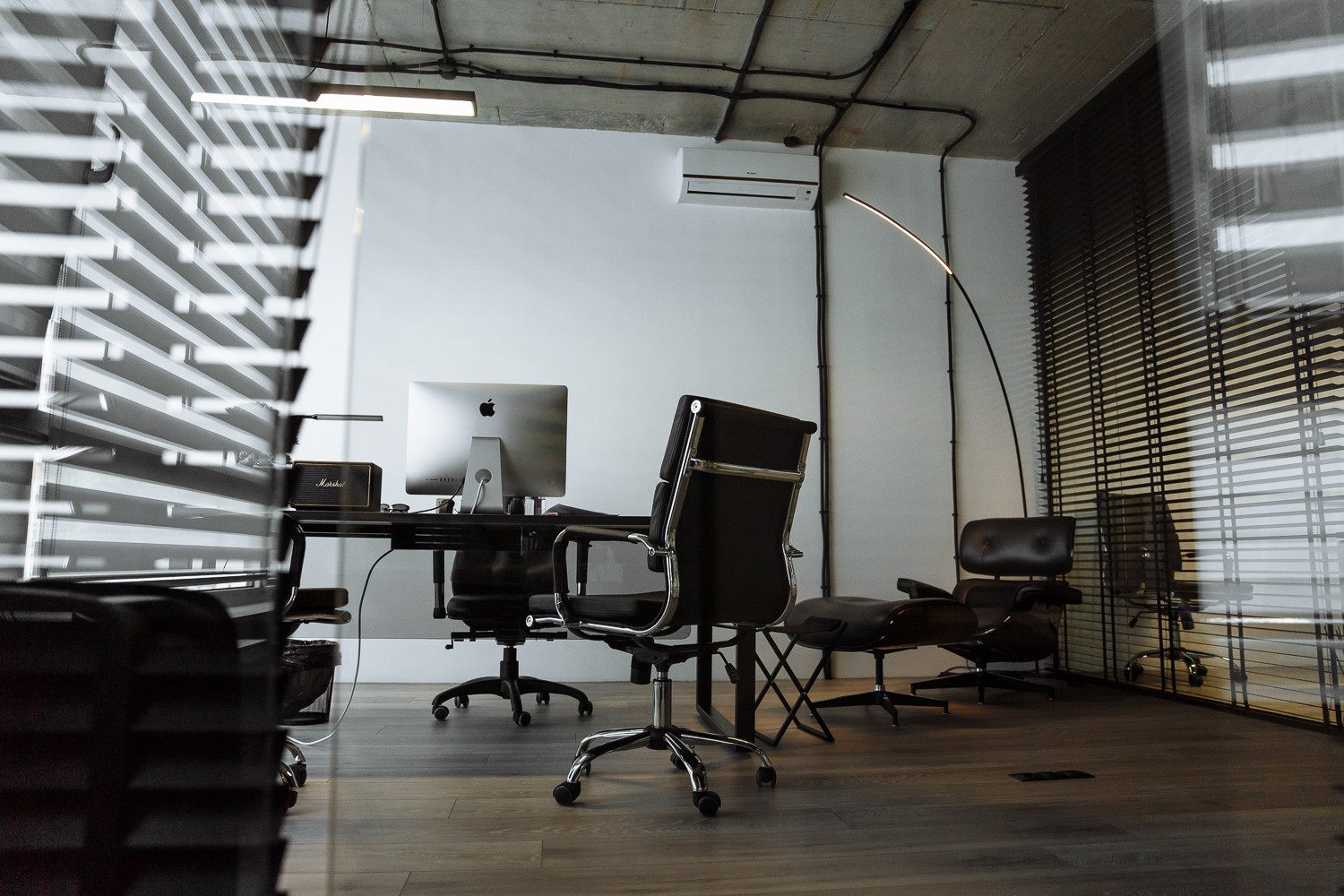 Build project. Office it company