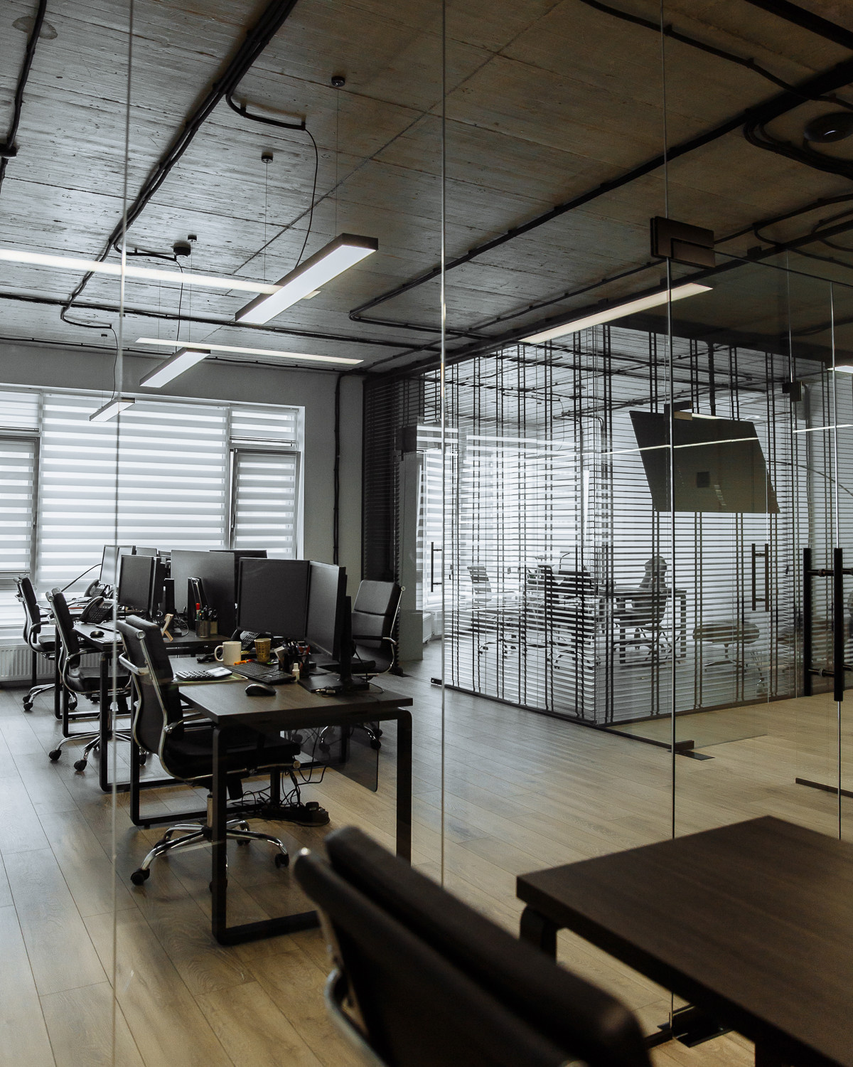 Build project. Office it company