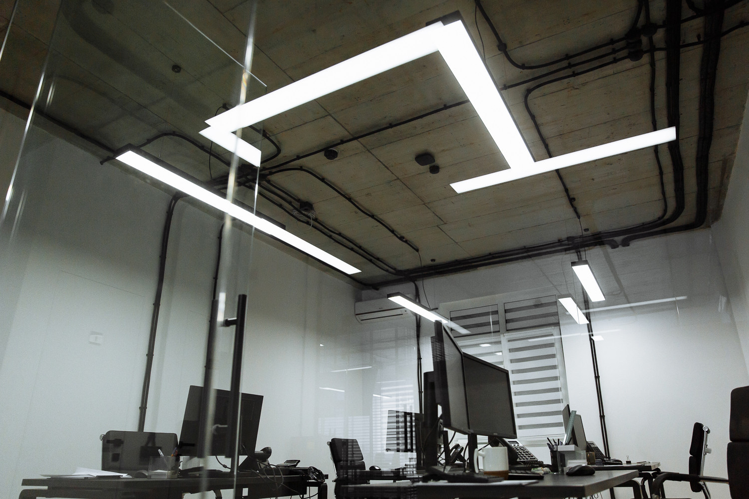 Build project. Office it company