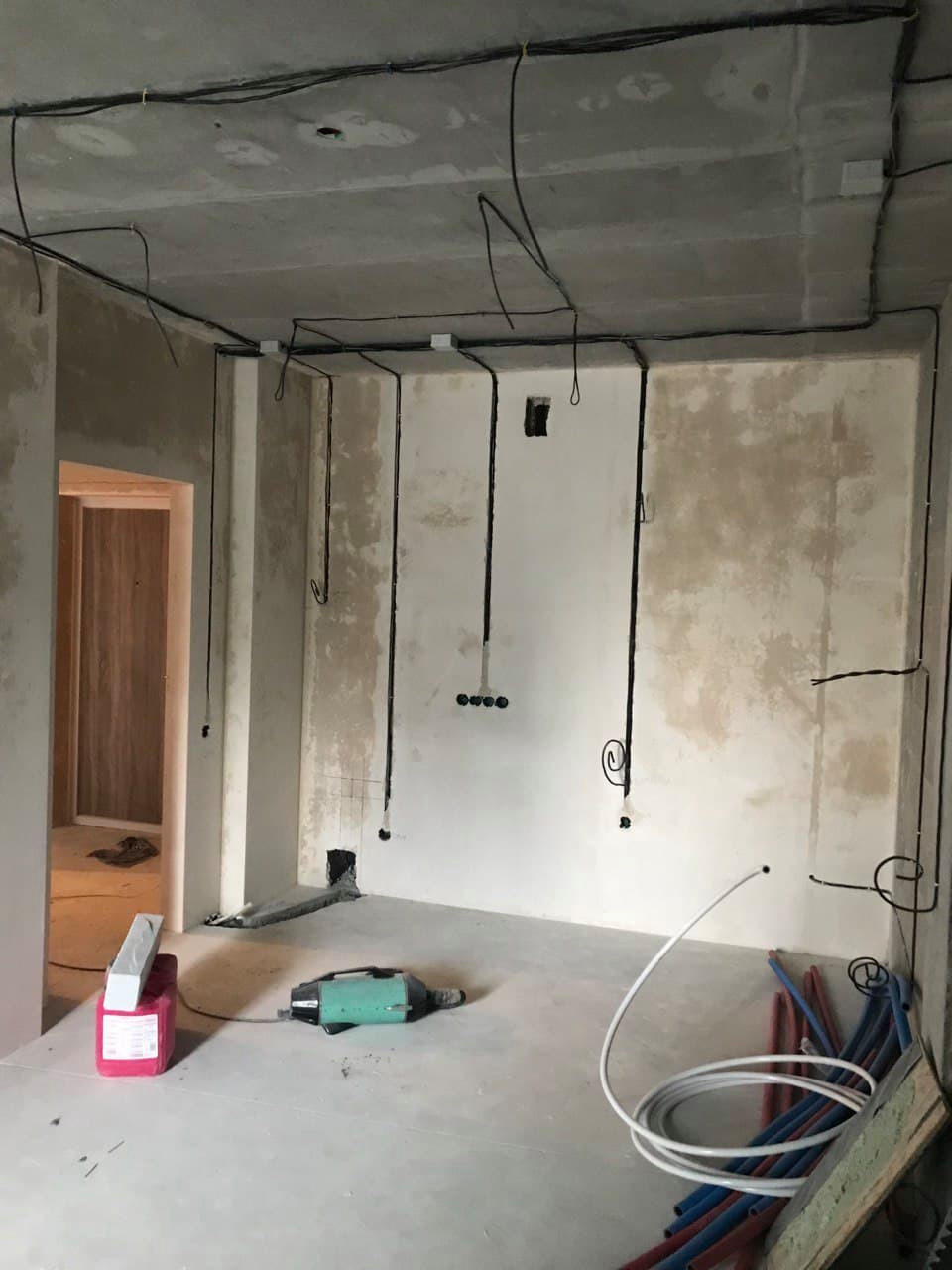 Ремонт двухкомнатной квартиры в новостройке, фото "до"