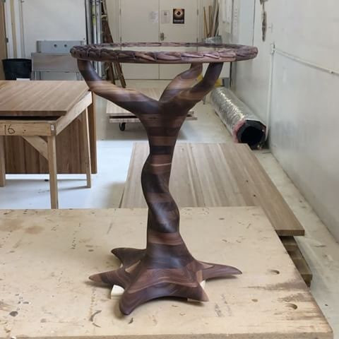 Обложка проекта: Подстолье