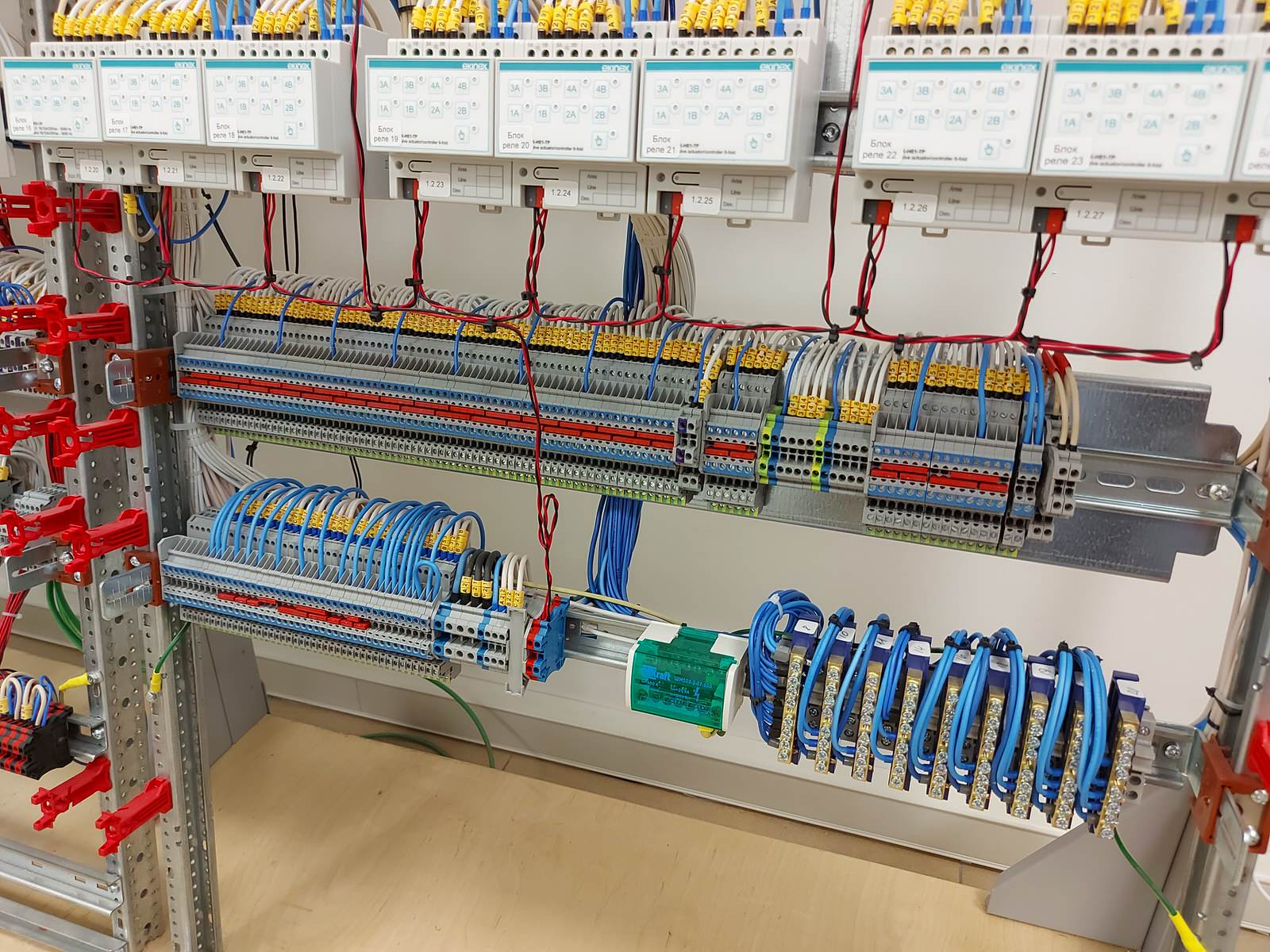 Щит автоматики 2