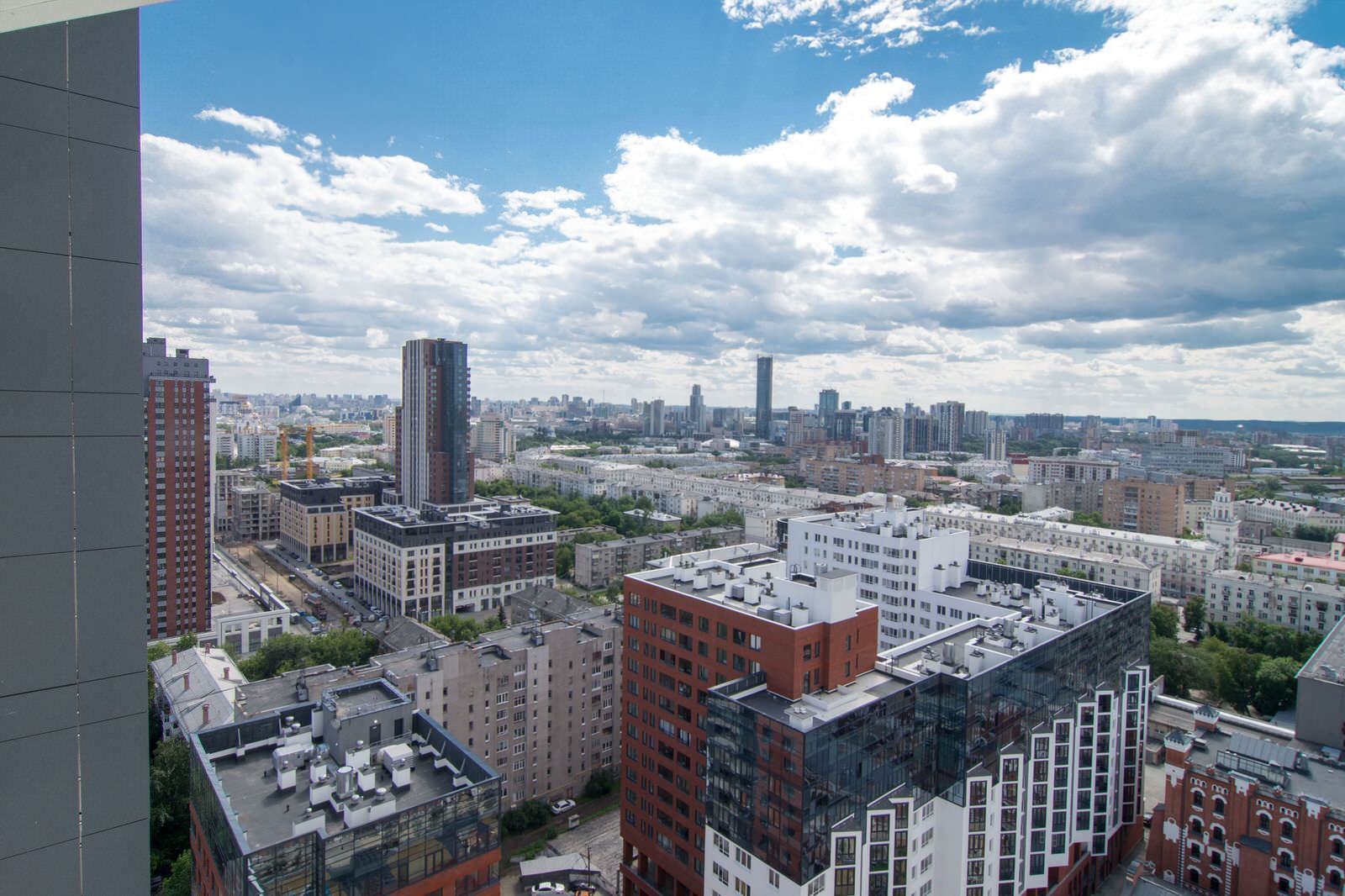 Квартира на Азина 52