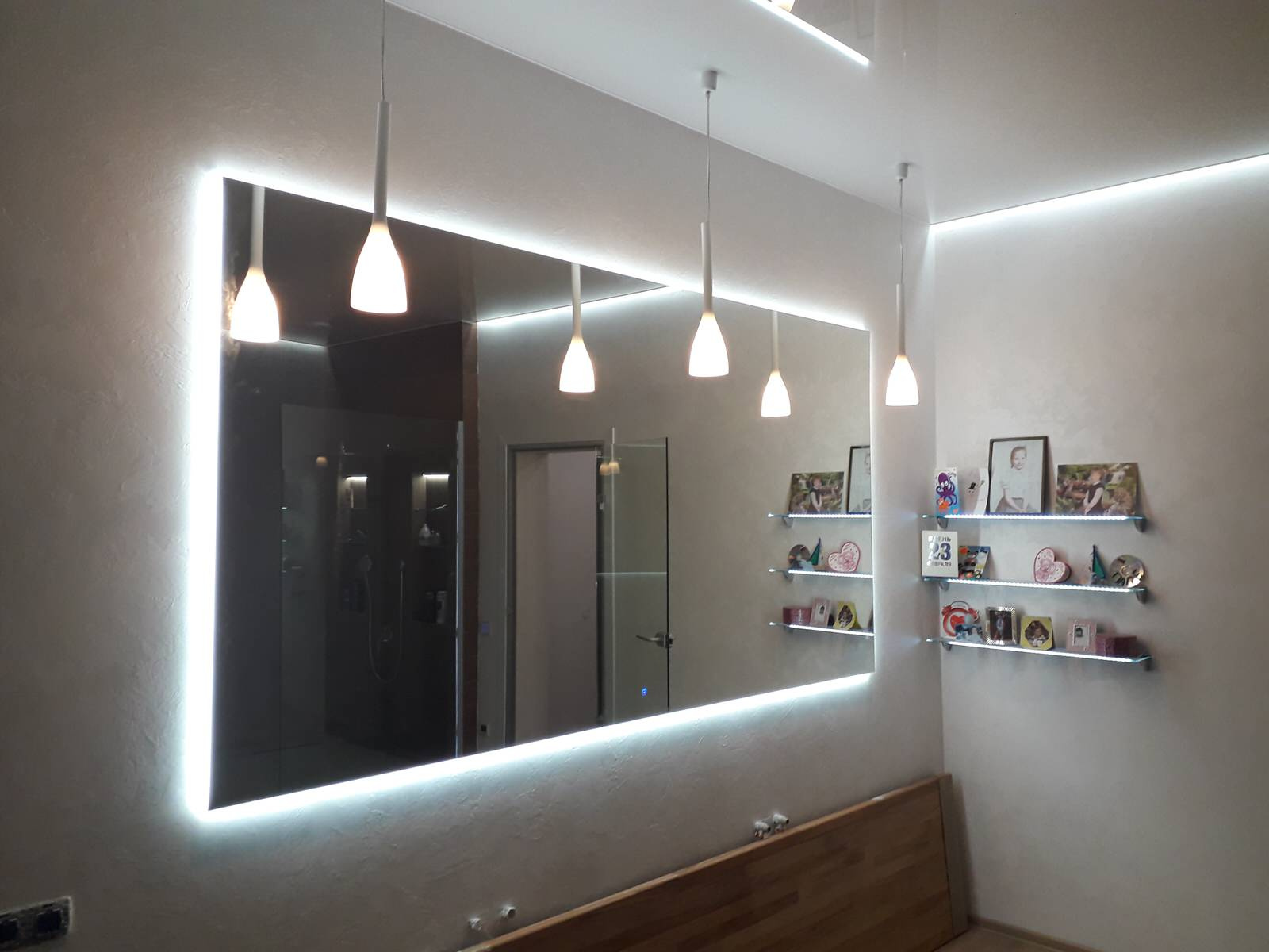 Зеркало с подсветкой