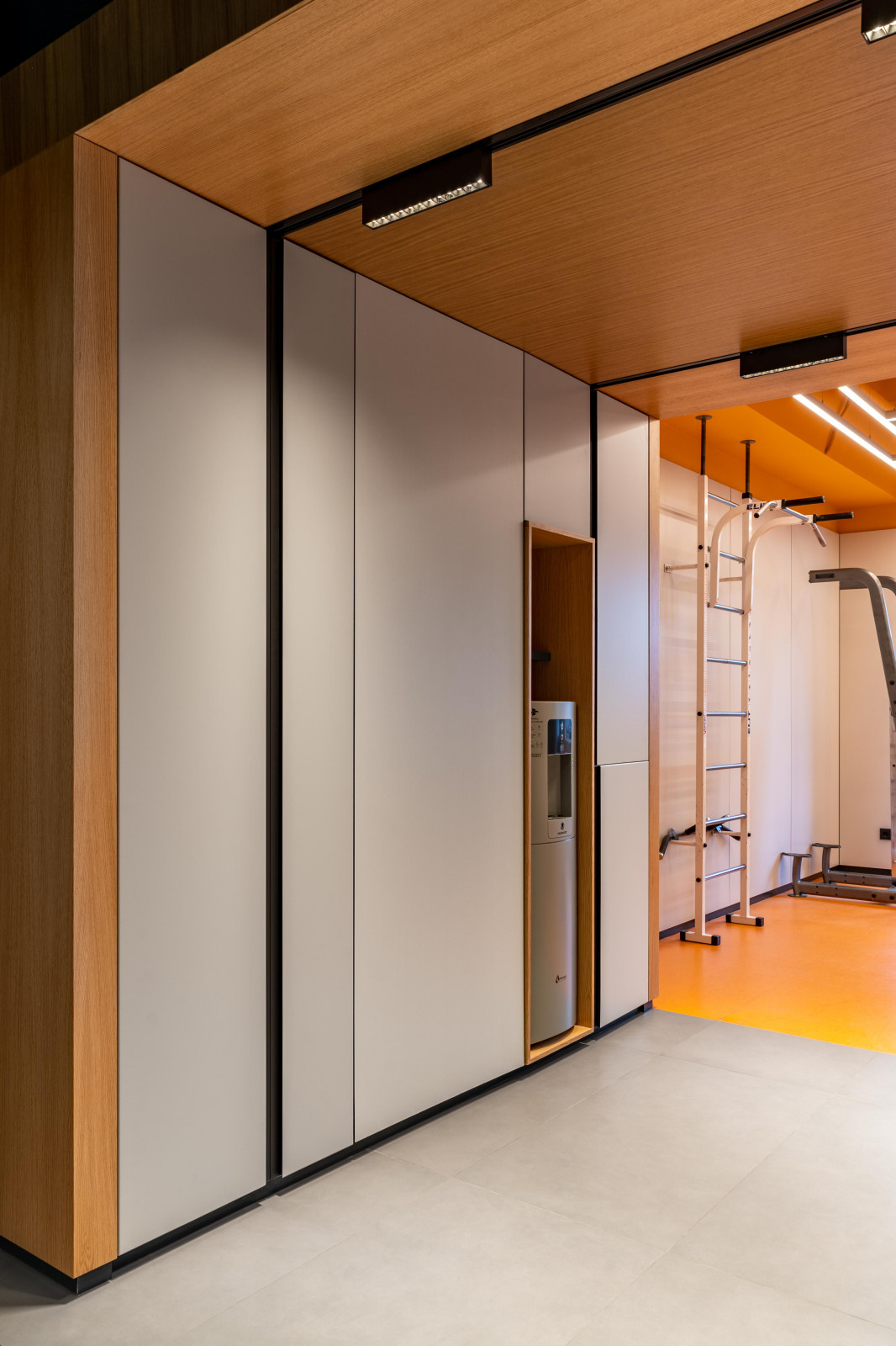 Обложка проекта: Офис айти компании Devexperts