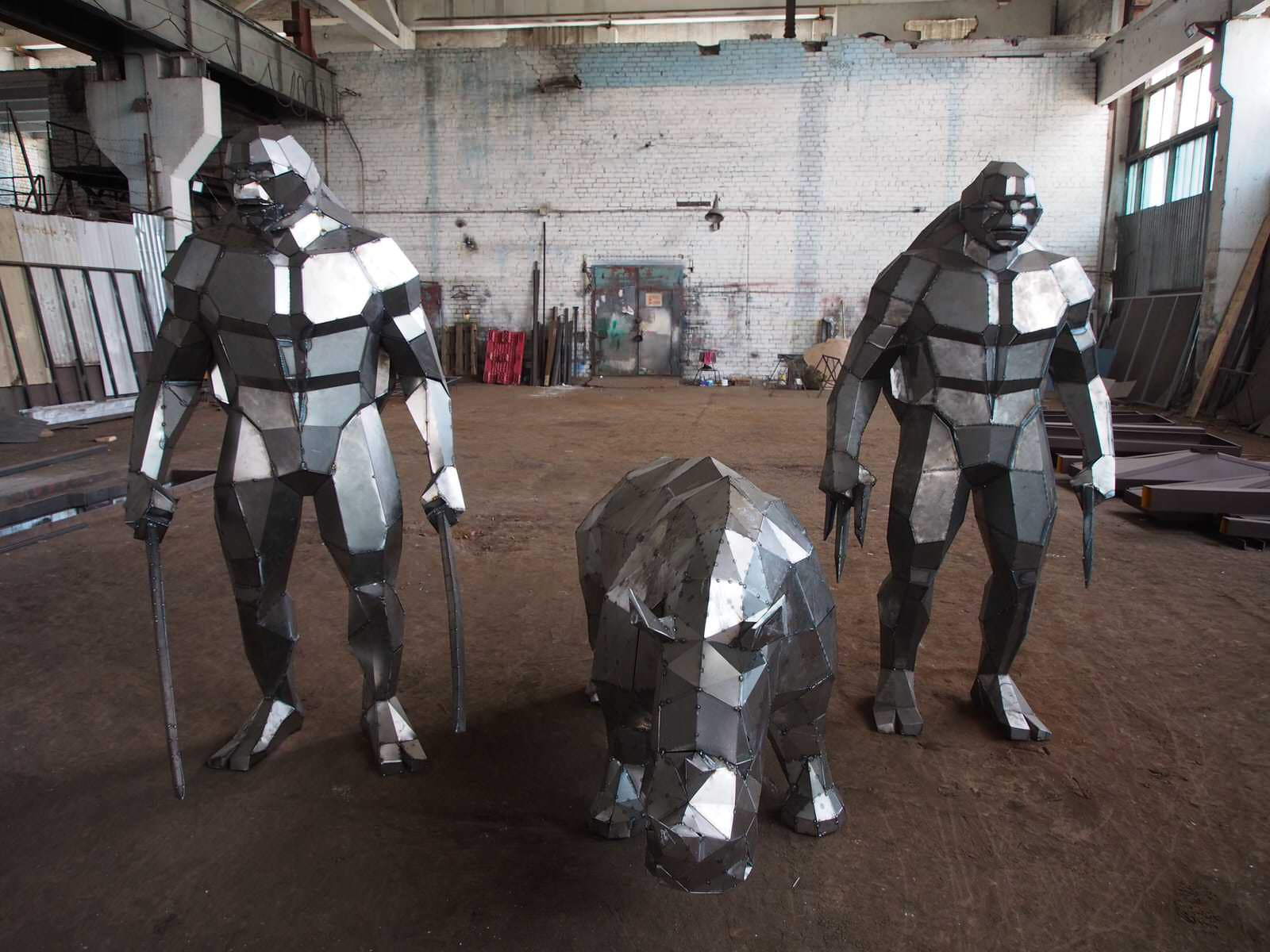 Полигональное изделие из стали Кортен