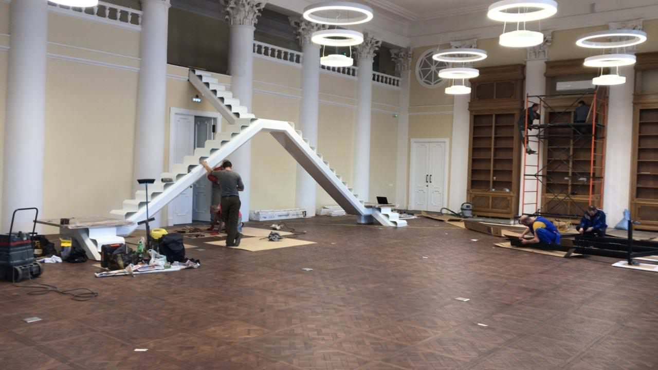 Актовый зал НГПУ