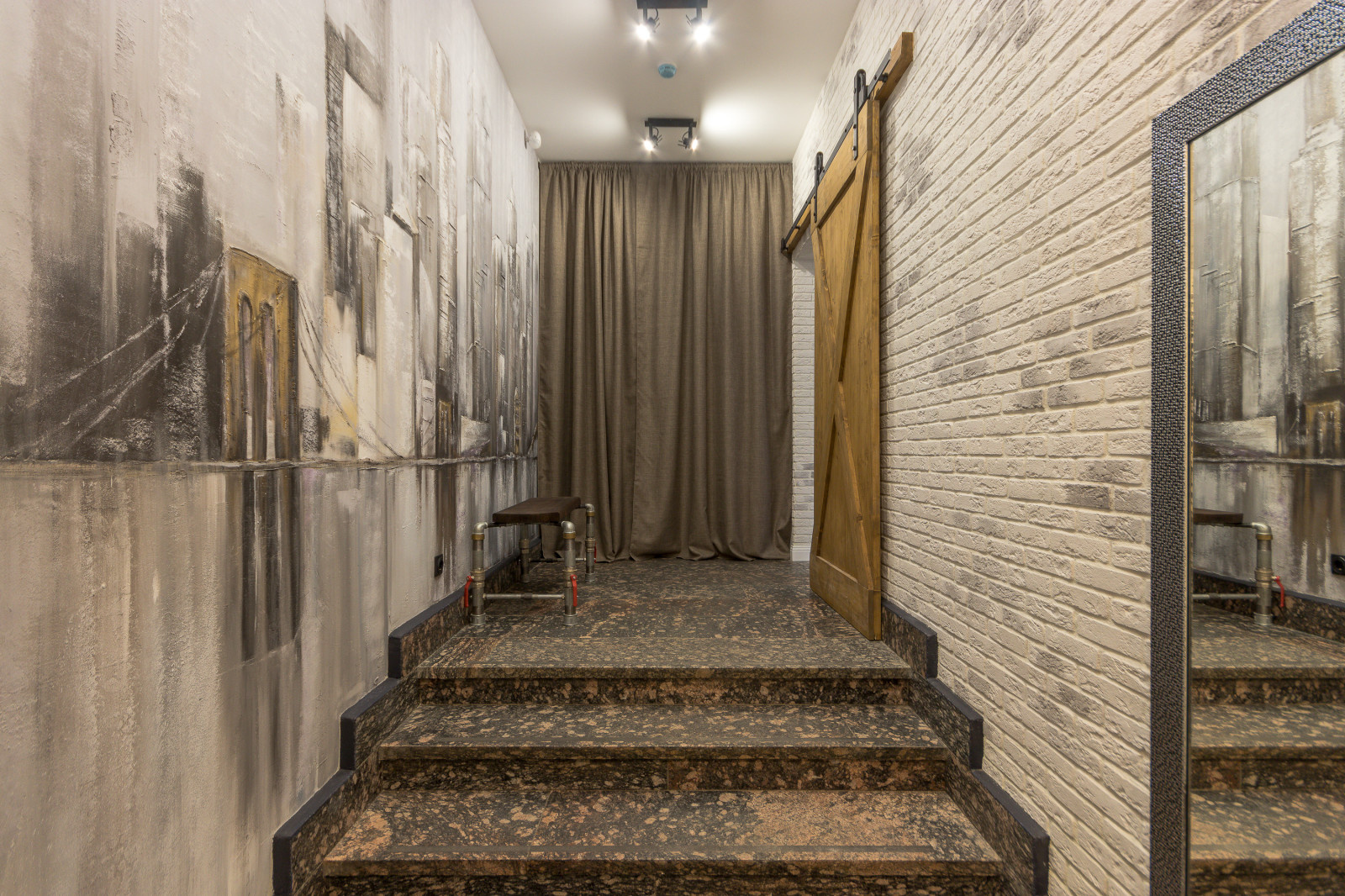 Белый лофт. Санкт-Петербург