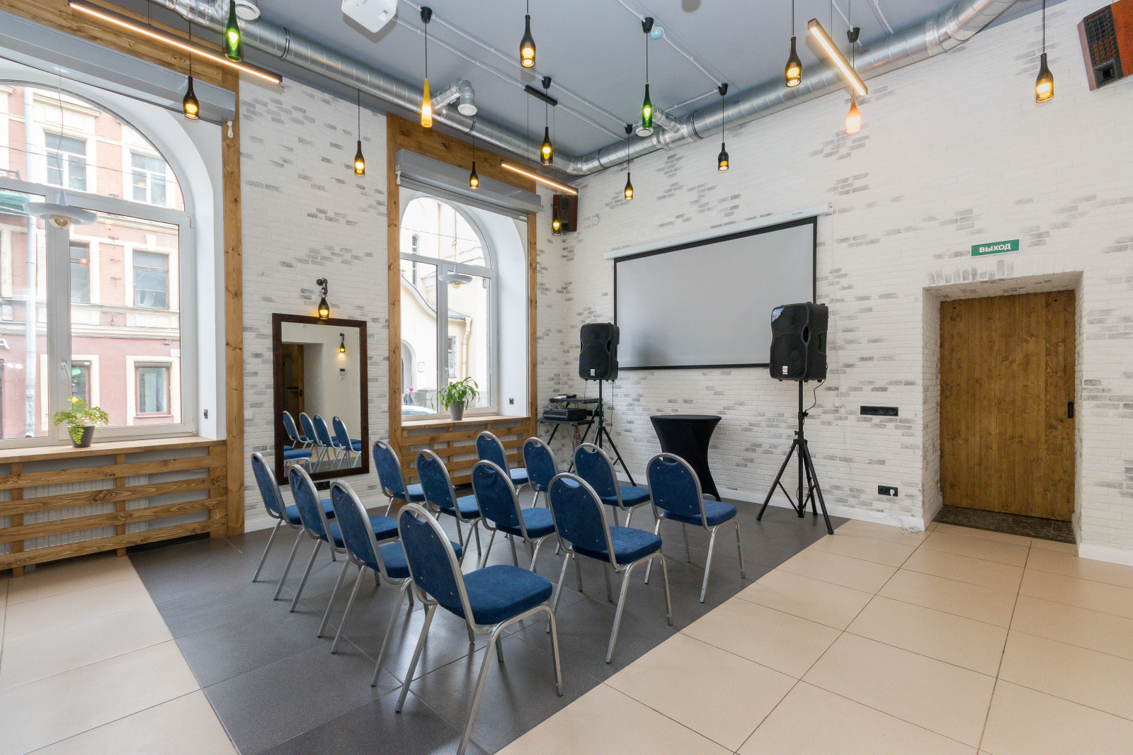 Белый лофт. Санкт-Петербург