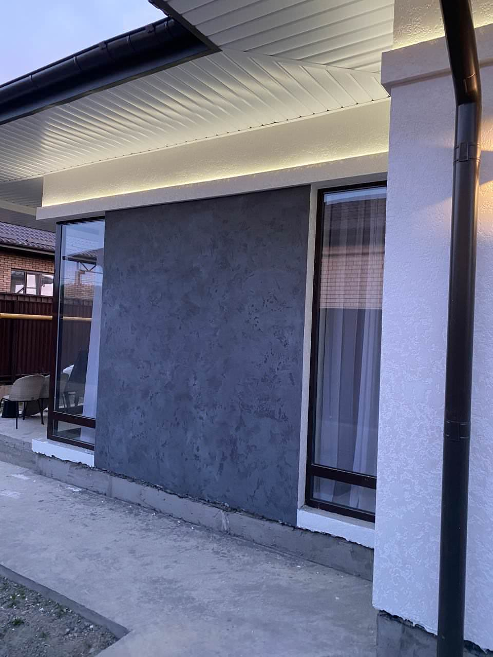 Молдинги для подсветки фасада