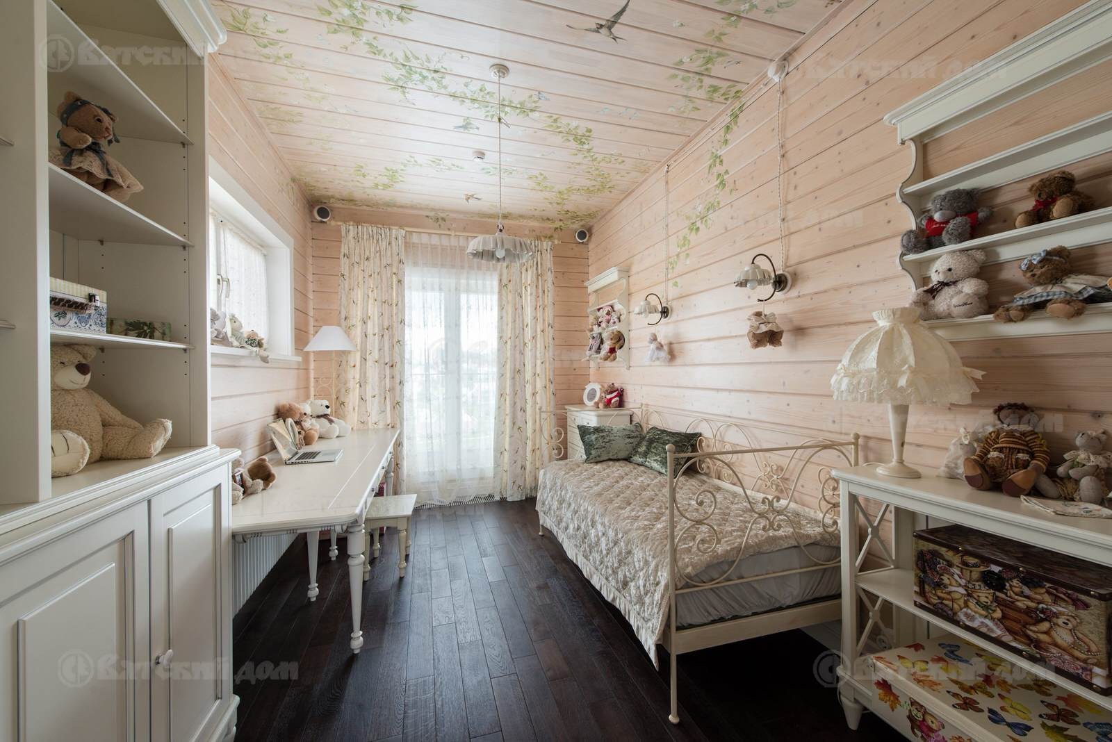 Деревянный дом из клееного бруса БК-400-33 (Вятский Дом)