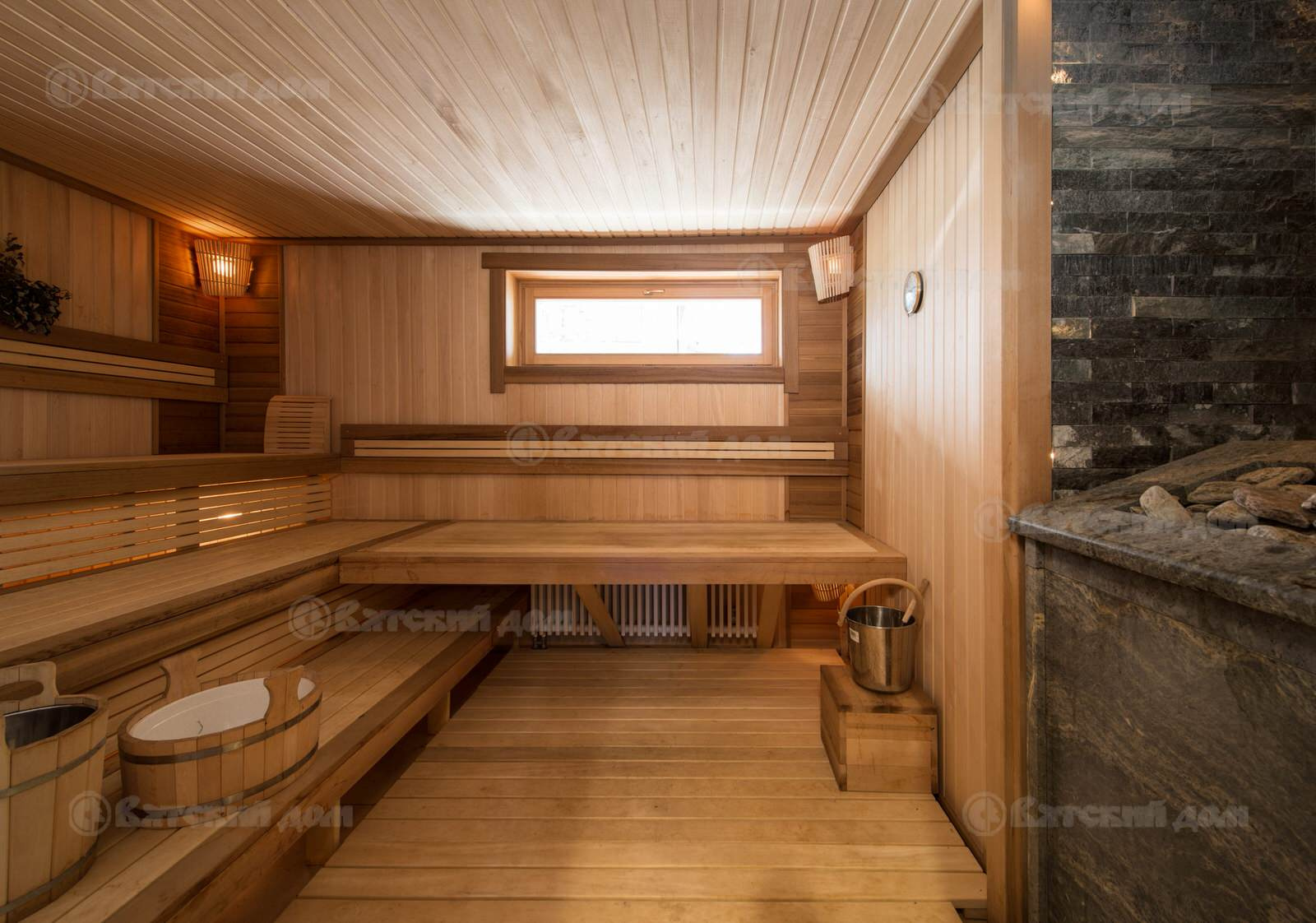 Обложка проекта: Деревянный дом из клееного бруса БК-400-33 (Вятский Дом)