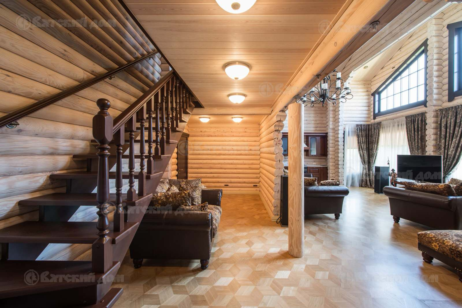 Деревянный дом из оцилиндрованного бревна ОБ-300-31 (Вятский Дом)