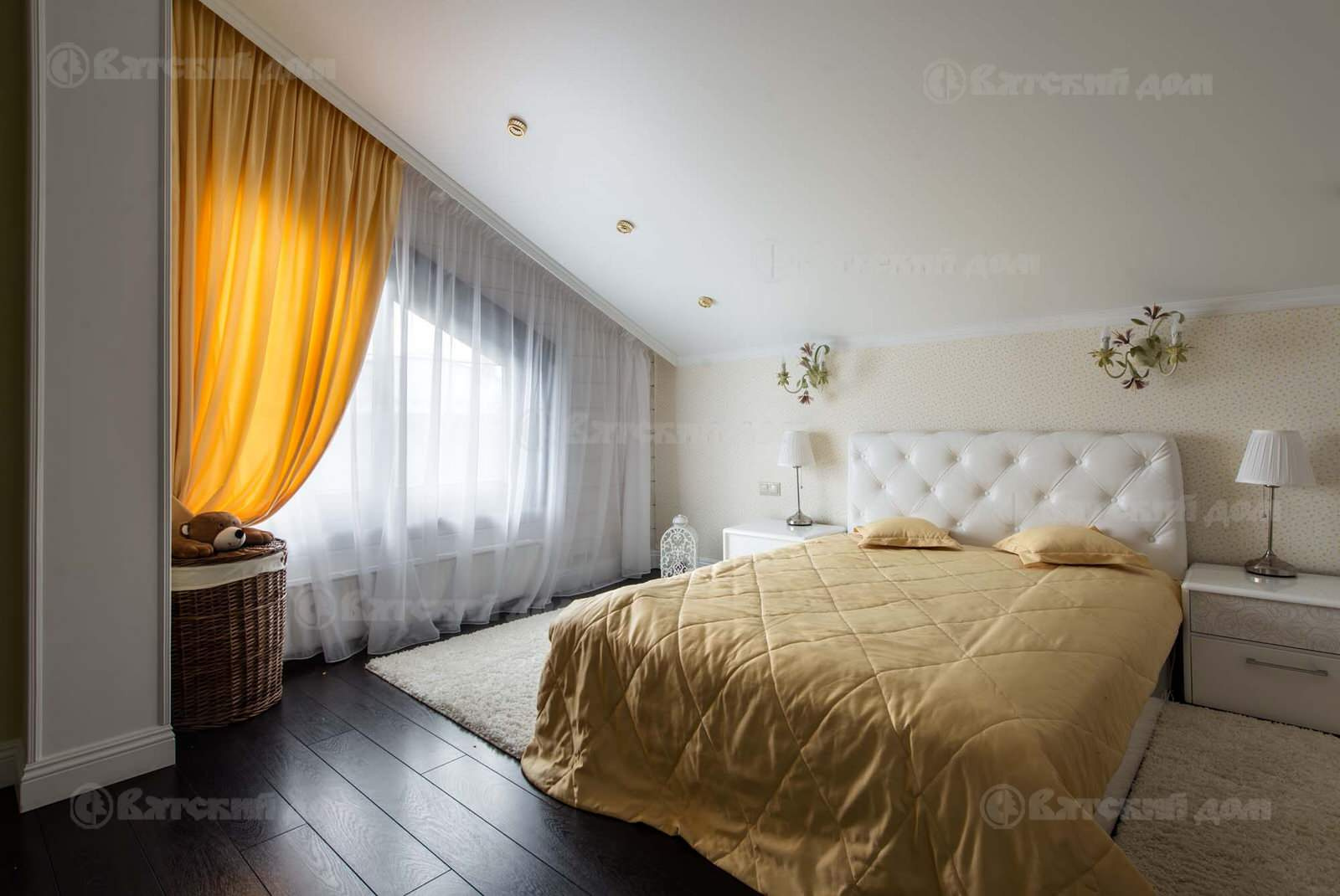 Деревянный дом из клееного бруса БК-300-46 (Вятский Дом)