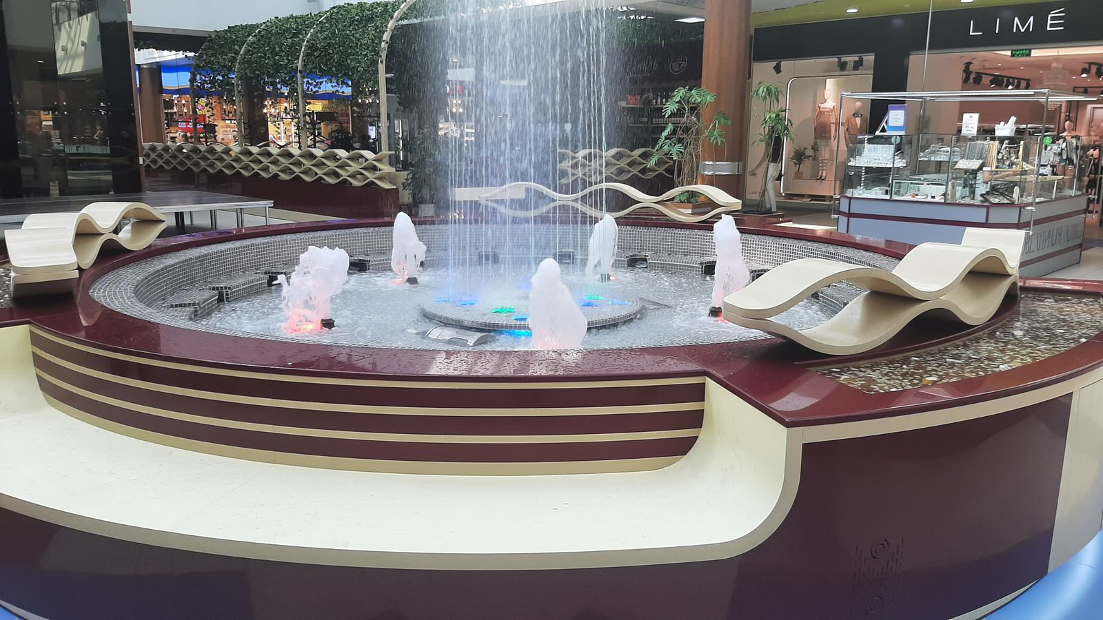 Мебель для фонтана