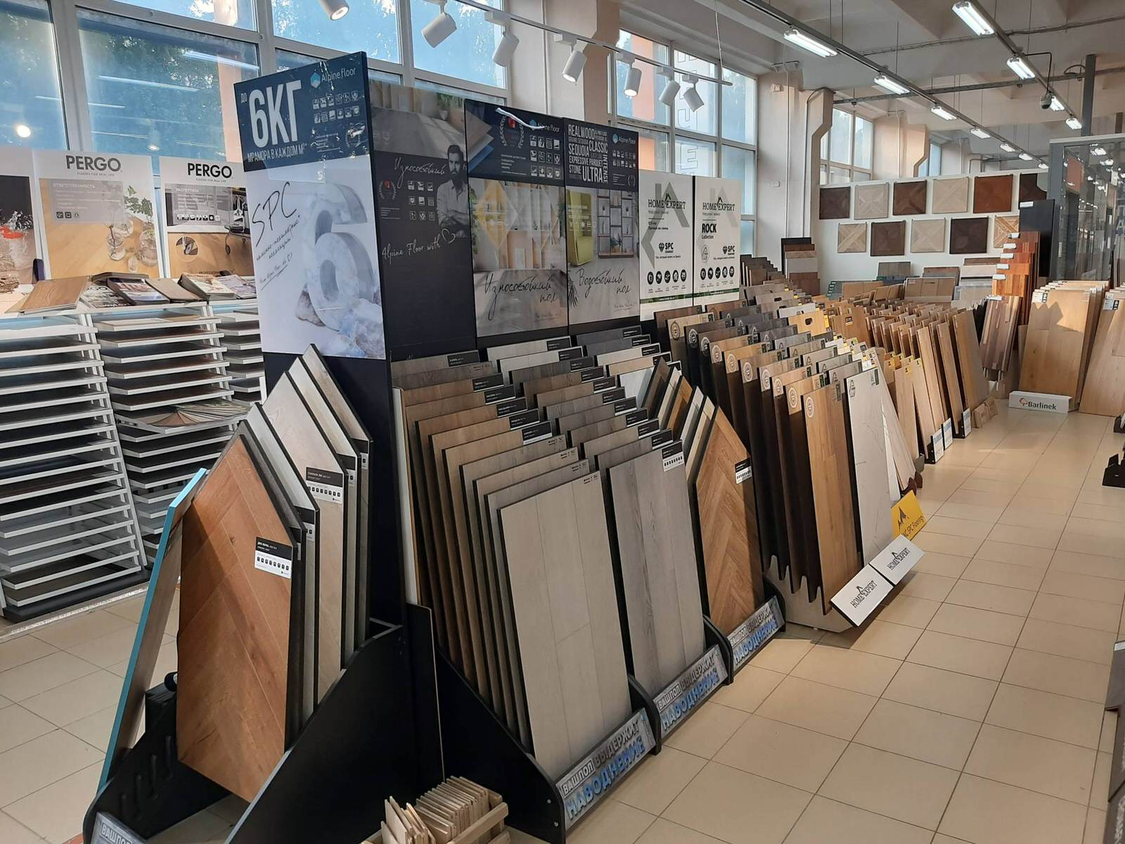 Паркет PRO в ТК "Бестужевский" СПб