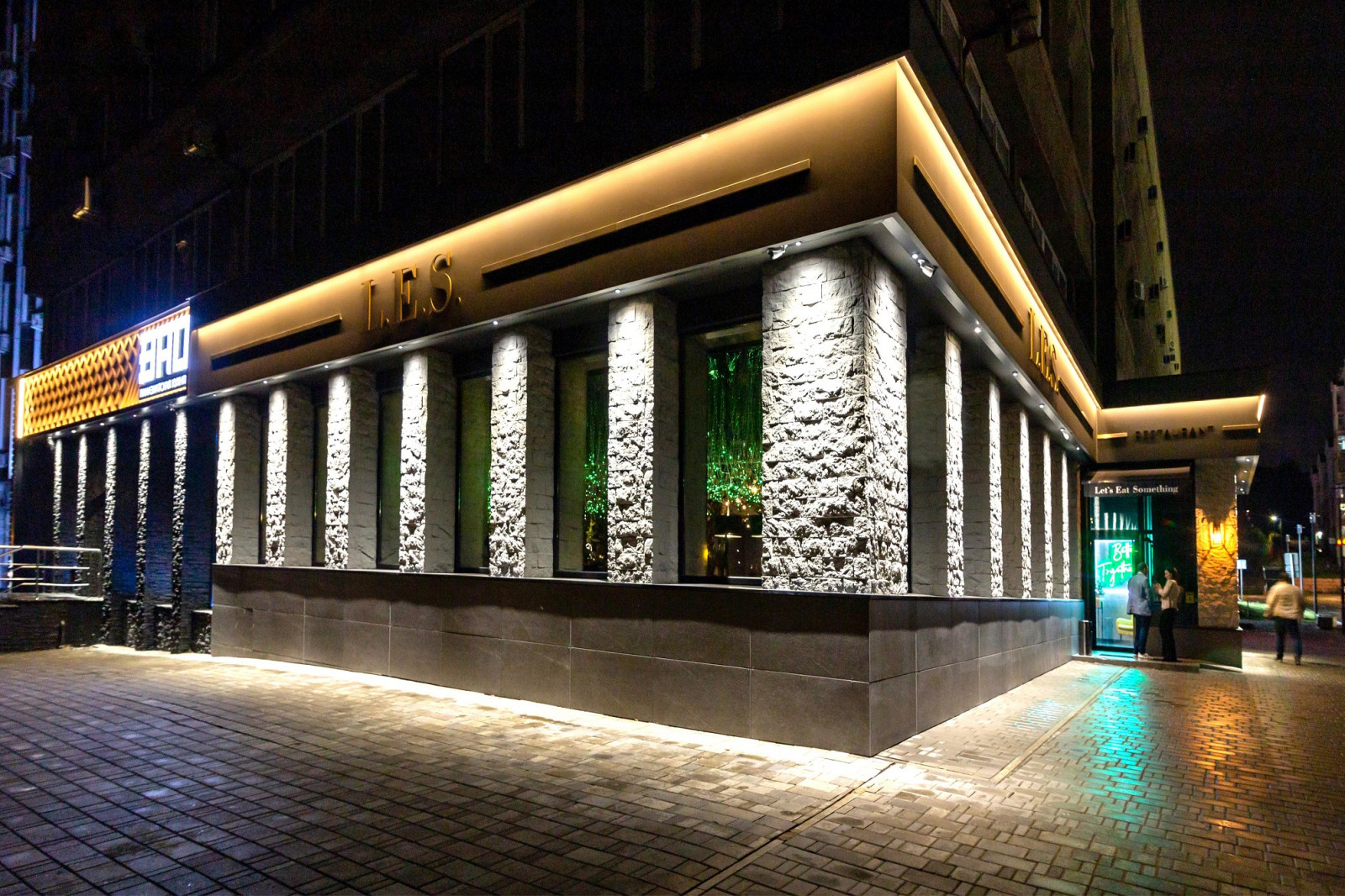 Ресторан L.E.S.