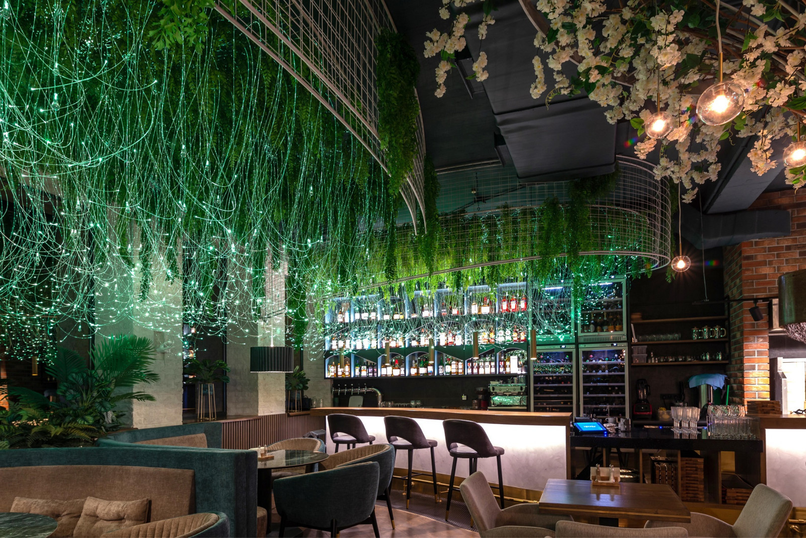 Ресторан L.E.S.