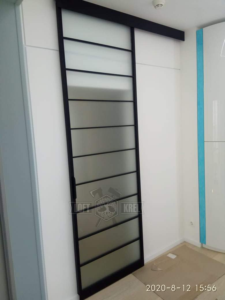 Перегородка для гардеробной комнаты