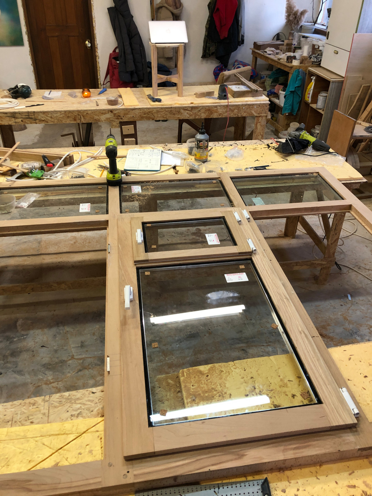 Окна из массива дерева