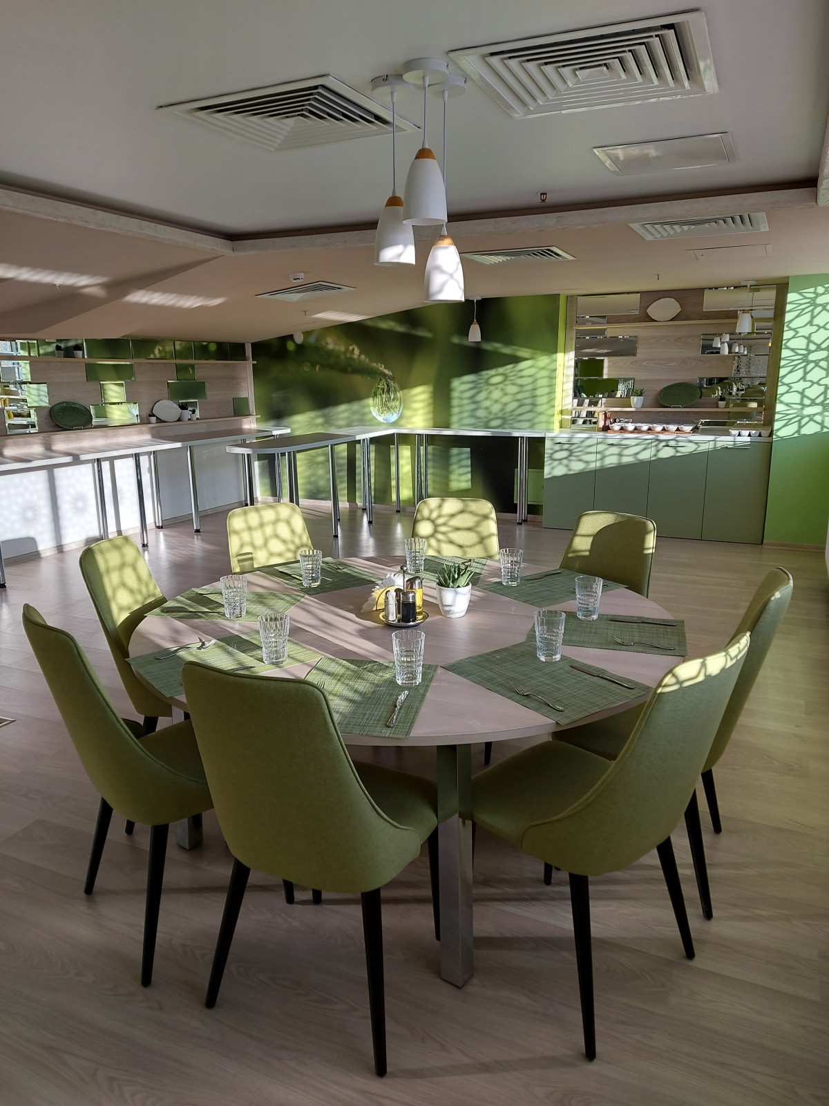 Салат-бар, 2020 г.