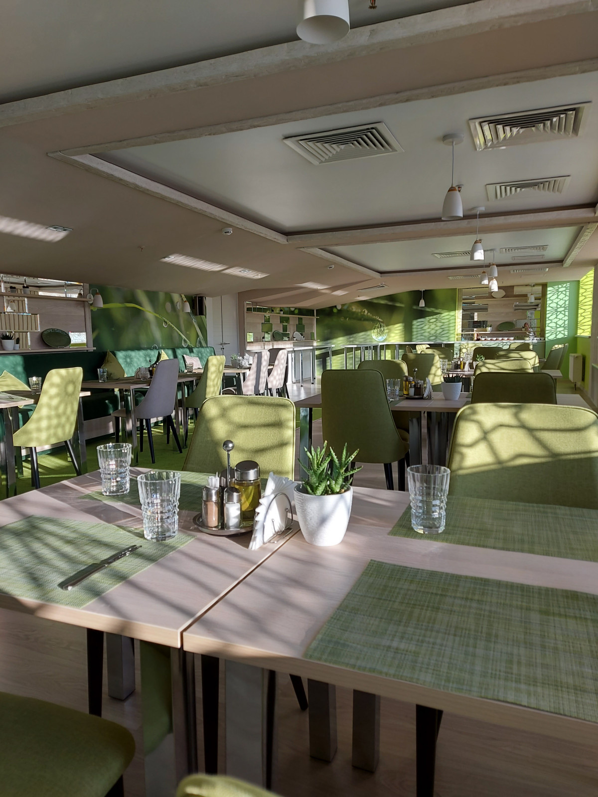 Салат-бар, 2020 г.