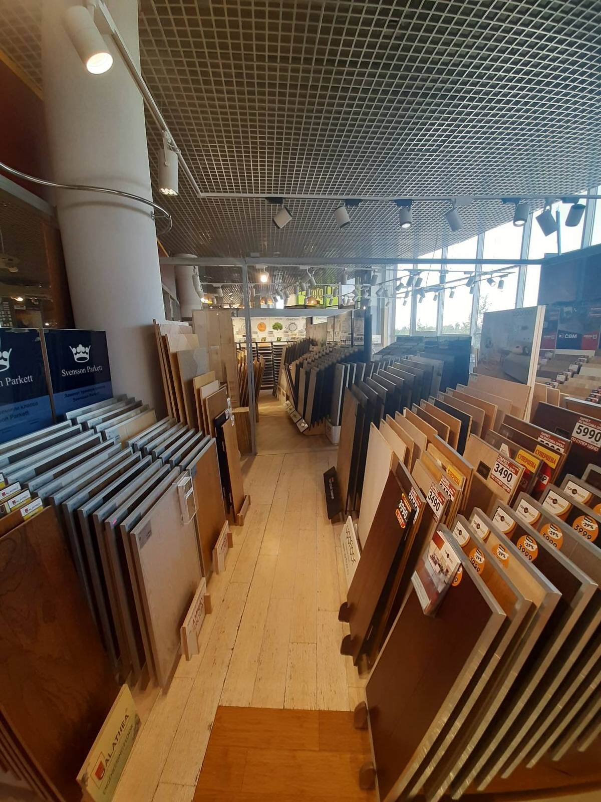 Паркет PRO в ТК "Мебельвуд" СПб