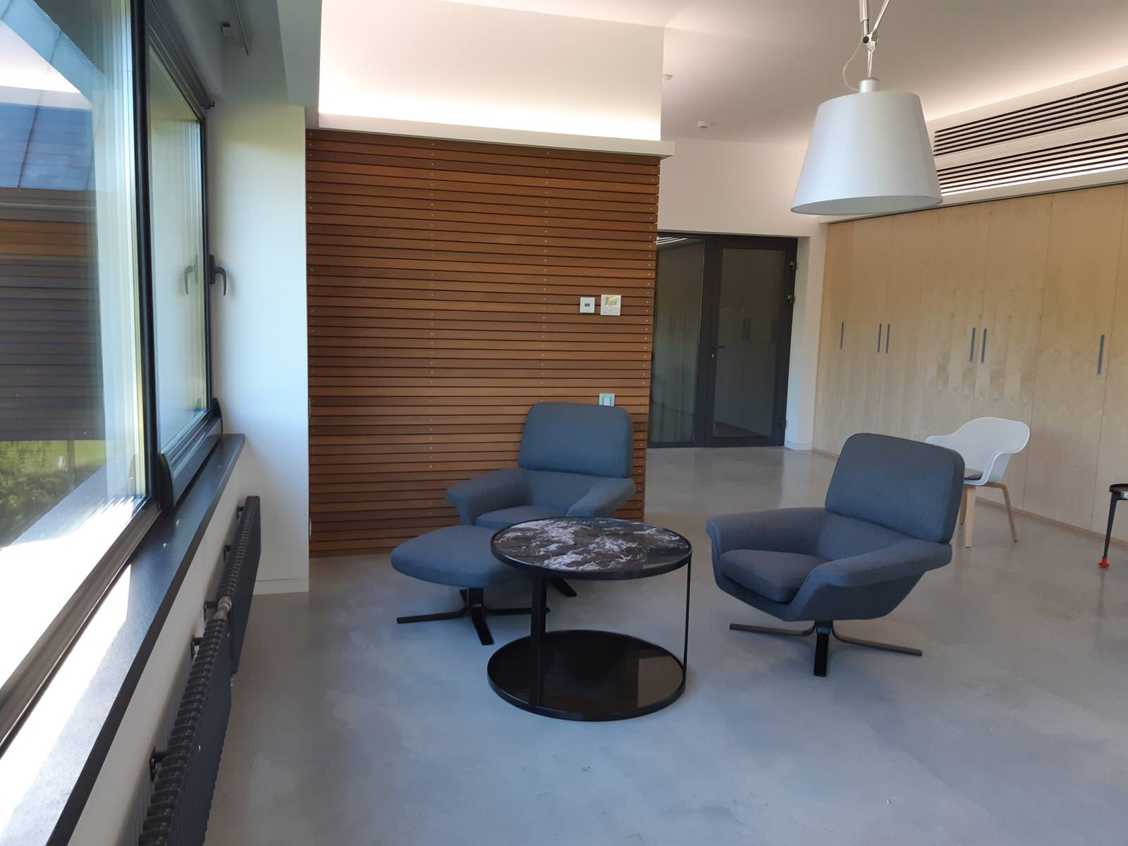 Реконструкция консоли над бассейном