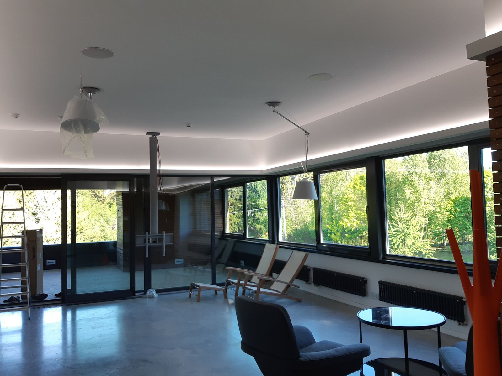 Реконструкция консоли над бассейном