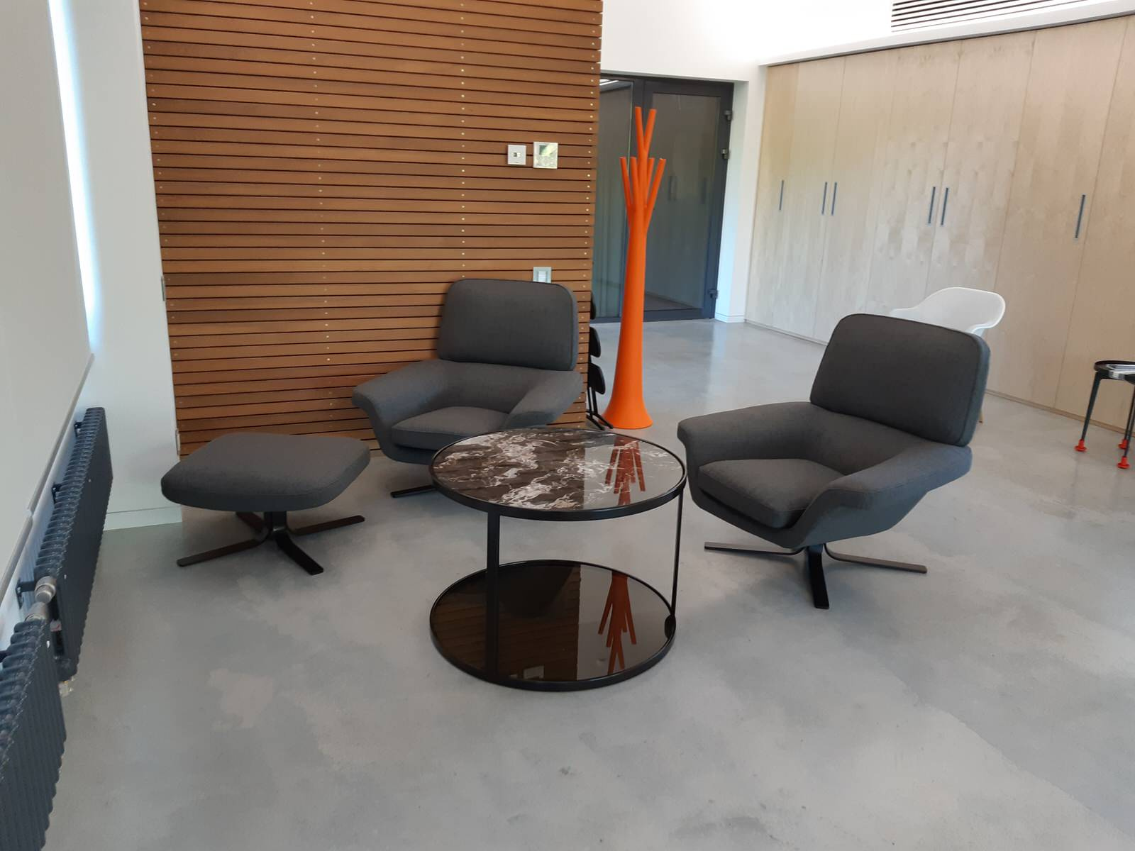 Реконструкция консоли над бассейном