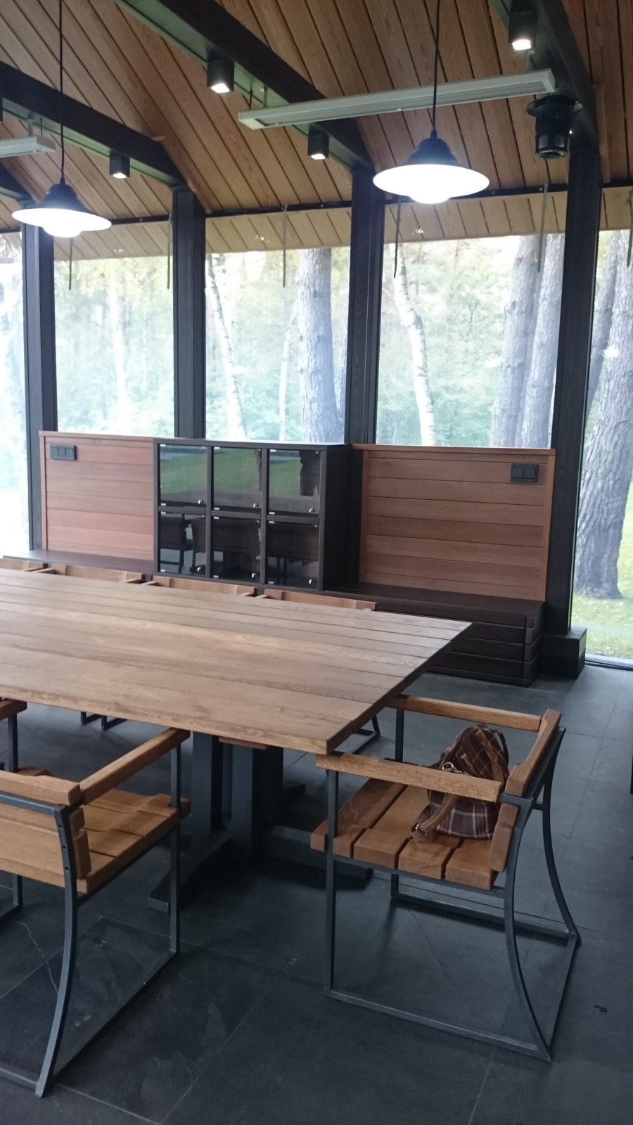 Беседка–барбекю в п. «Заокские просторы»