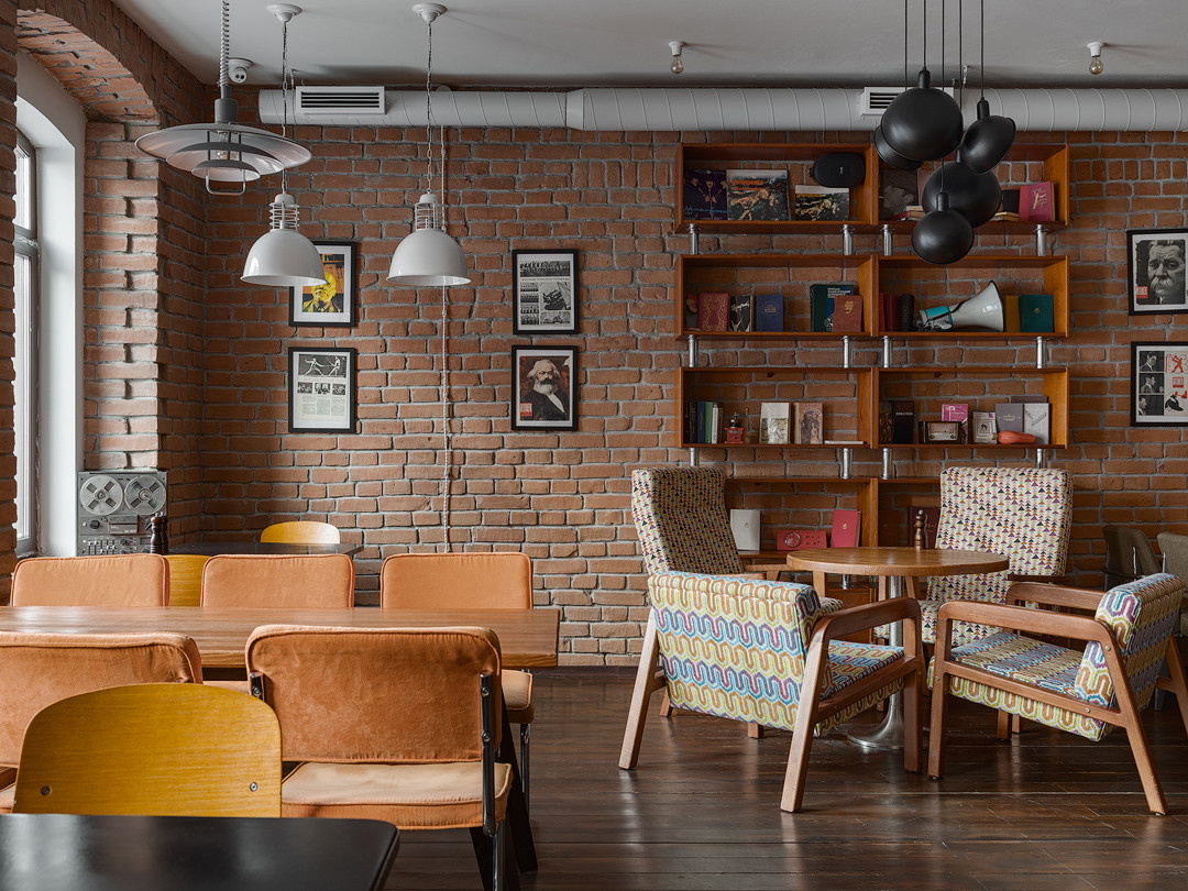 Кафе «Уголёк». Красноярск, проспект Мира, 74