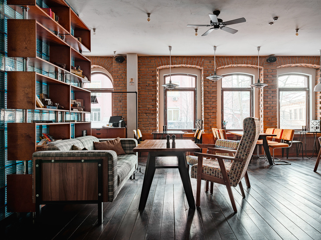 Кафе «Уголёк». Красноярск, проспект Мира, 74