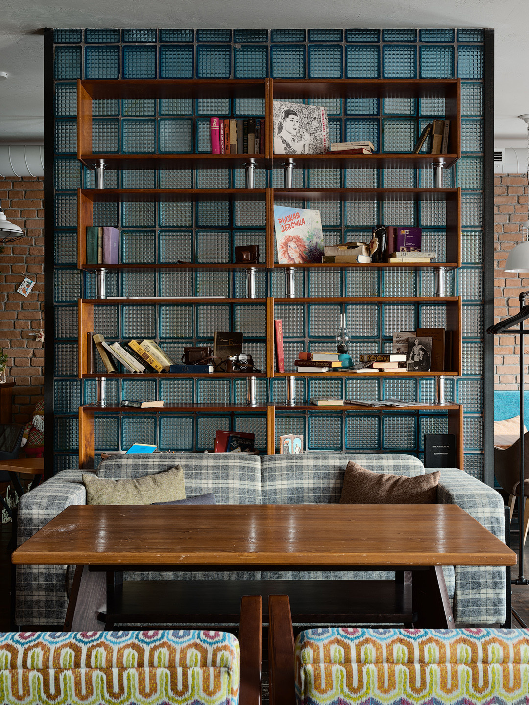 Кафе «Уголёк». Красноярск, проспект Мира, 74