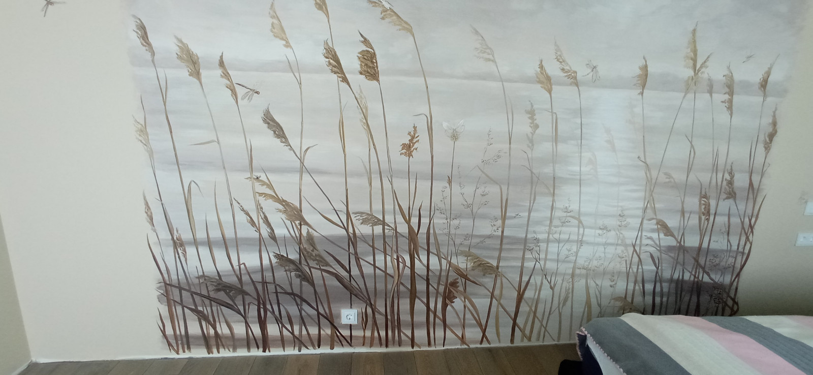 Стена "Солнечная дорожка"