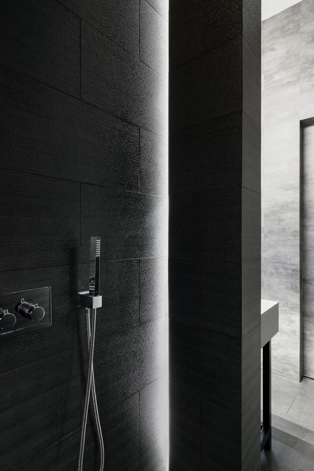 Квартира с видом на крыши Петербурга